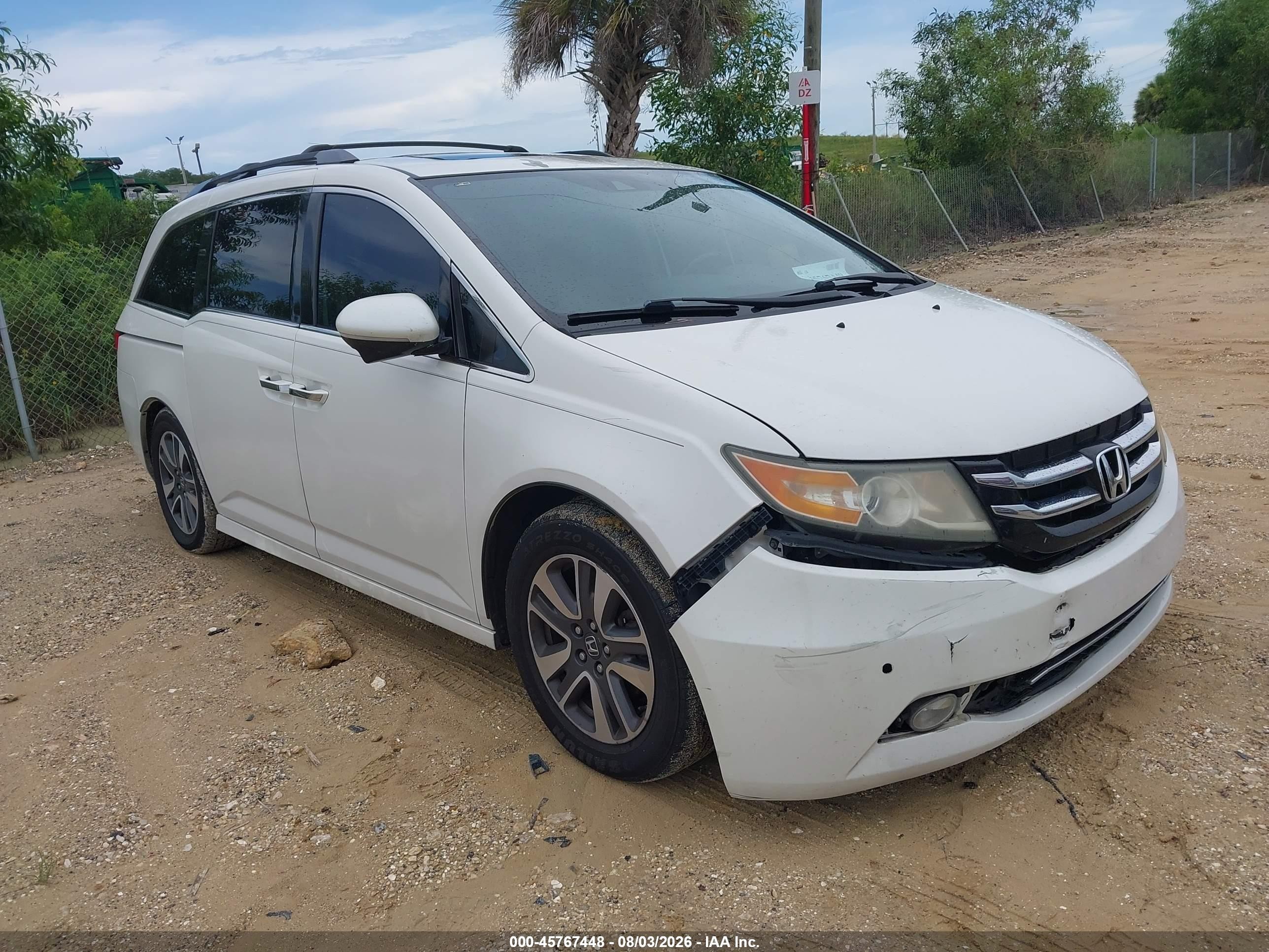 2014 Honda Odyssey Touring/touring Elite White vin: 5FNRL5H93EB125002