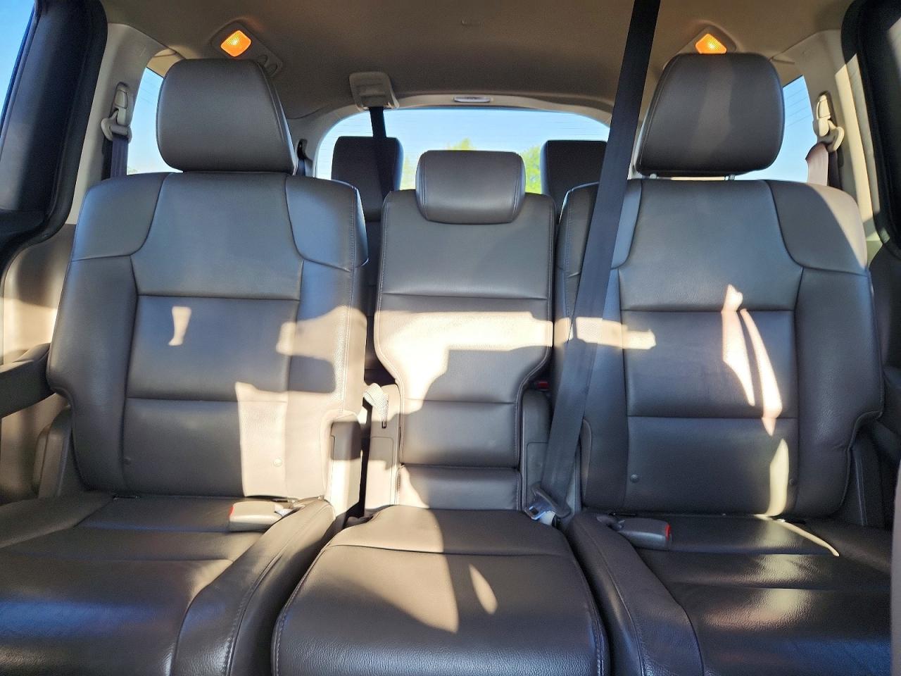 2015 Honda Odyssey Touring Серый vin: 5FNRL5H93FB069953
