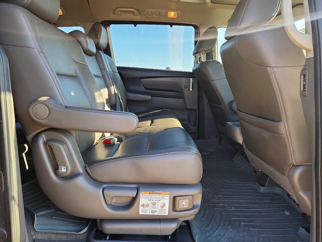 2015 Honda Odyssey Touring Серый vin: 5FNRL5H93FB069953