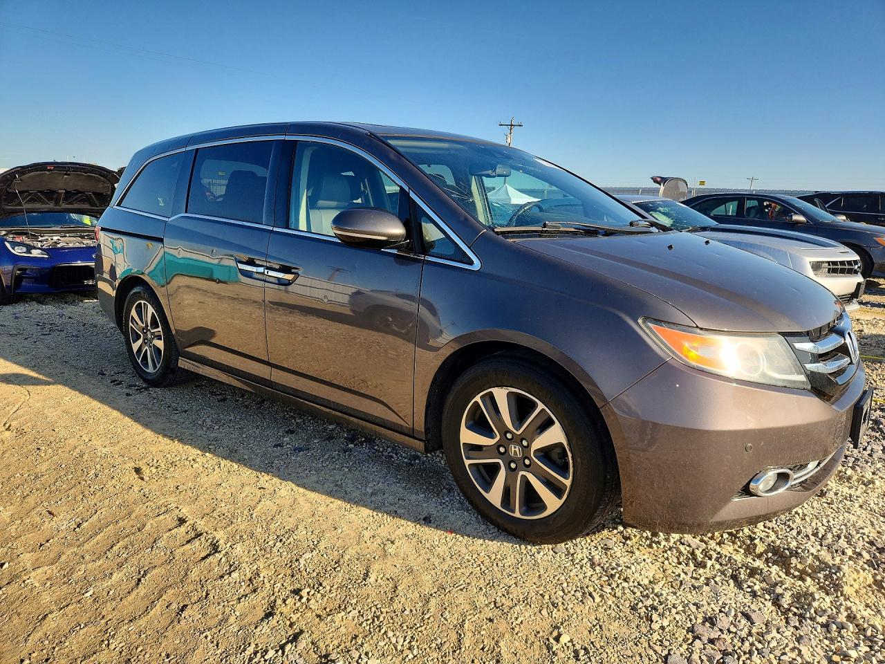 2015 Honda Odyssey Touring Серый vin: 5FNRL5H93FB069953