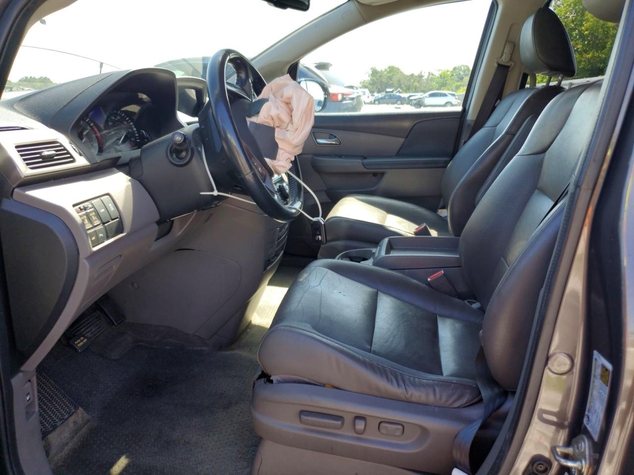 2015 Honda Odyssey Touring Gray vin: 5FNRL5H93FB070813