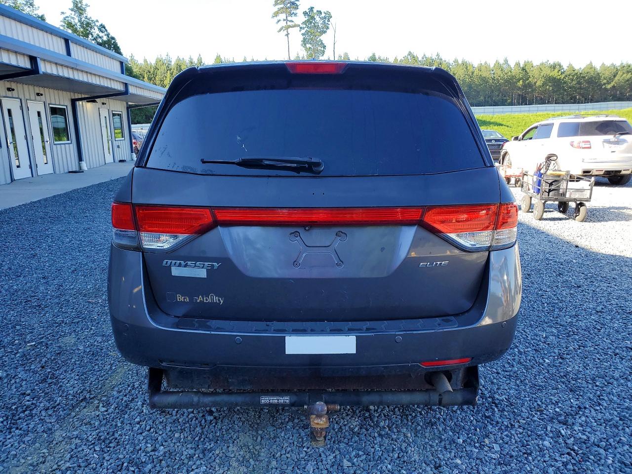 2015 Honda Odyssey Touring Charcoal vin: 5FNRL5H93FB071444