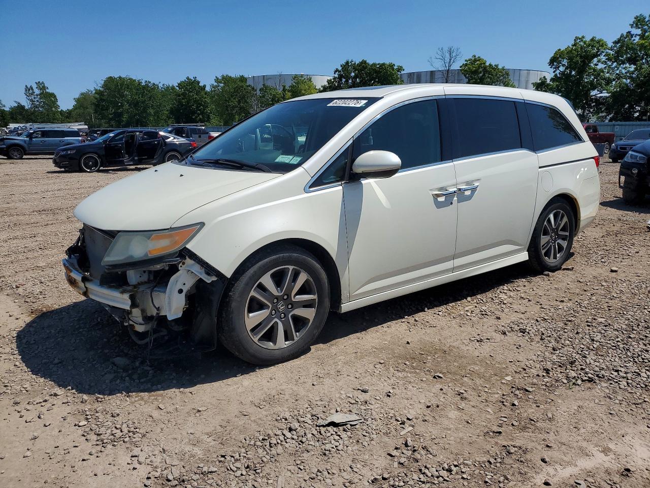 2015 Honda Odyssey Touring Белый vin: 5FNRL5H93FB084419