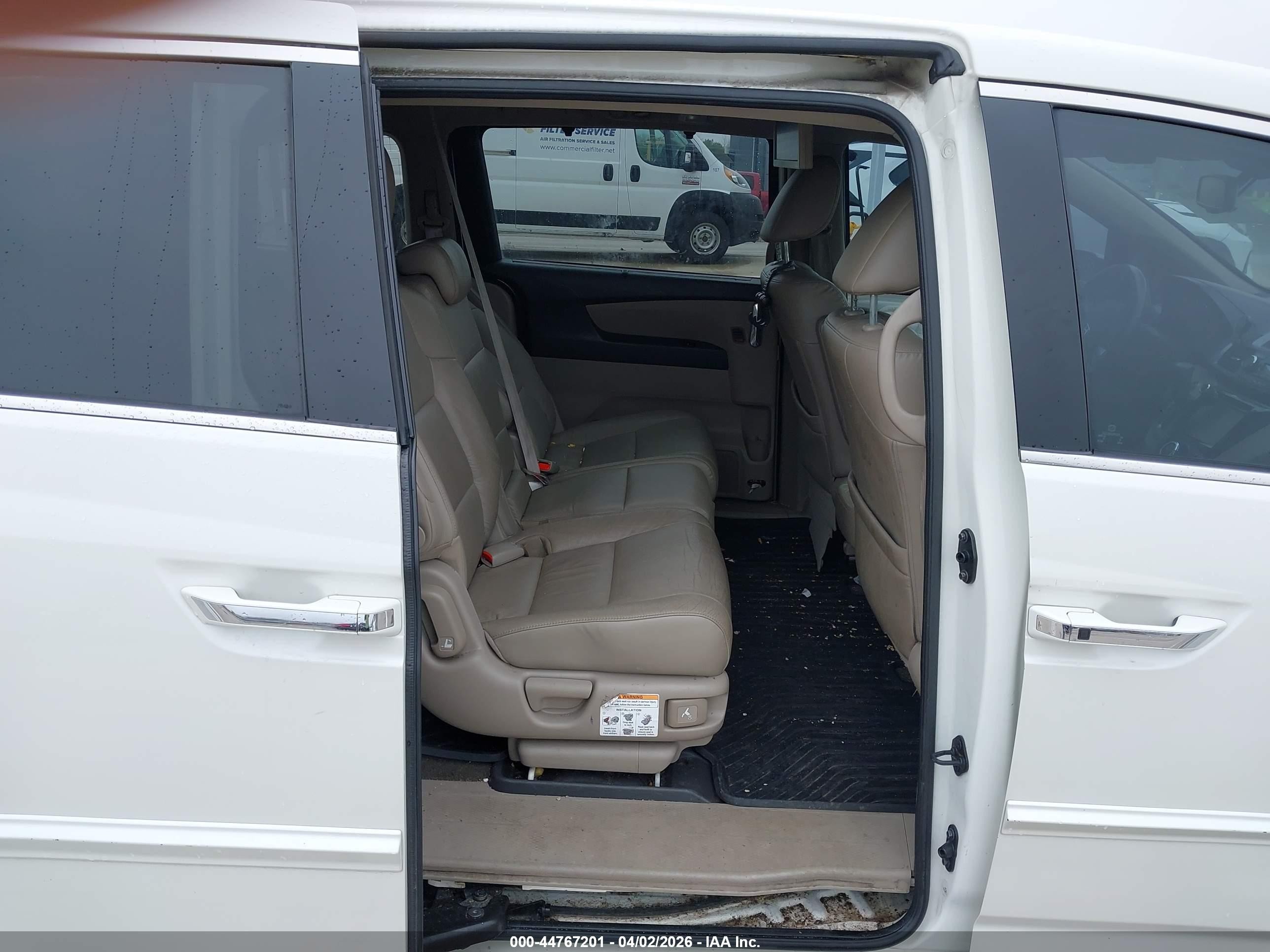 2015 Honda Odyssey Touring/touring Elite White vin: 5FNRL5H93FB104121