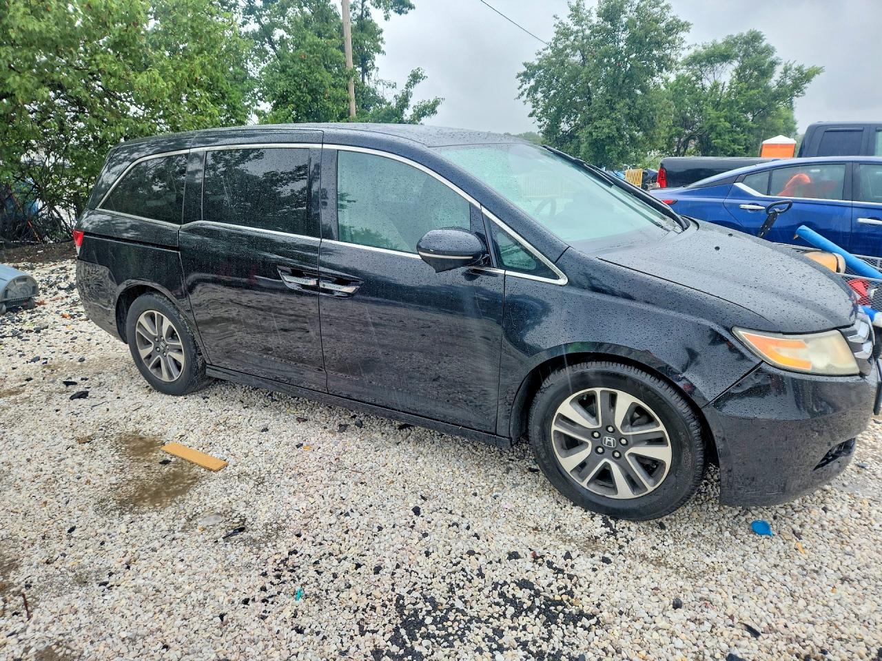 2015 Honda Odyssey Touring Black vin: 5FNRL5H93FB104345