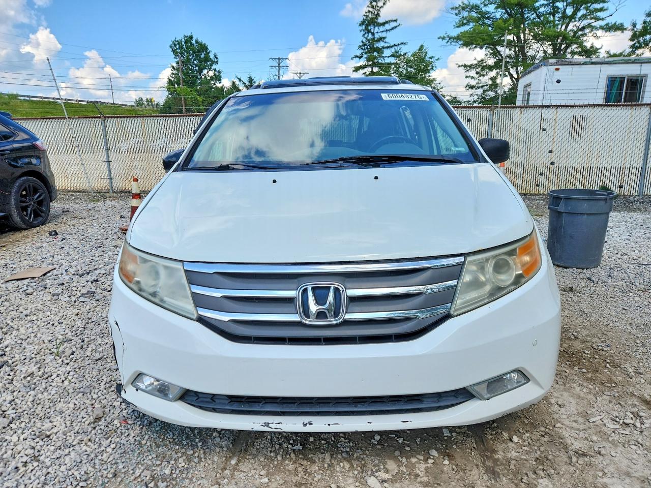 2011 Honda Odyssey Touring Белый vin: 5FNRL5H94BB014759