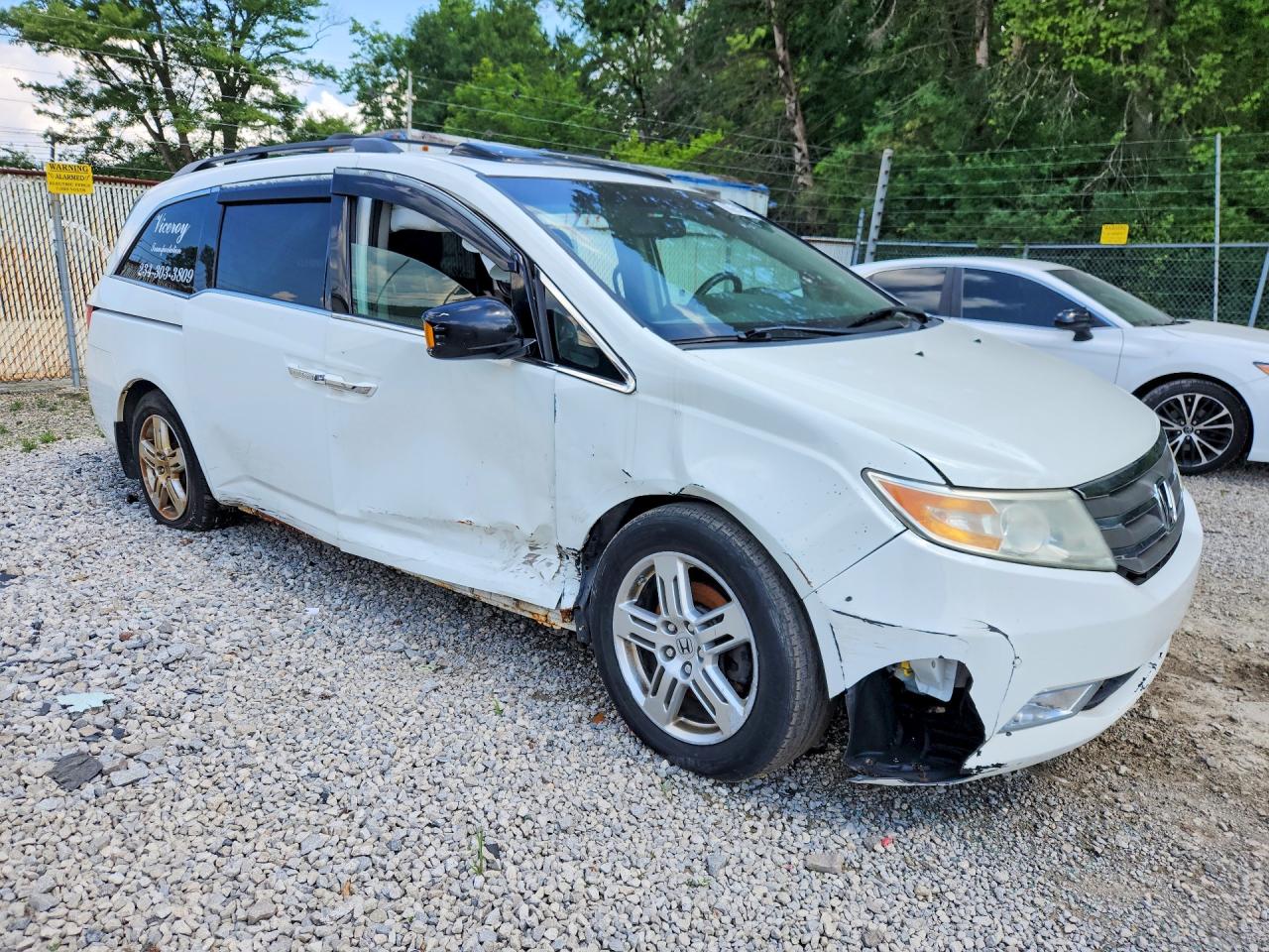 2011 Honda Odyssey Touring Белый vin: 5FNRL5H94BB014759