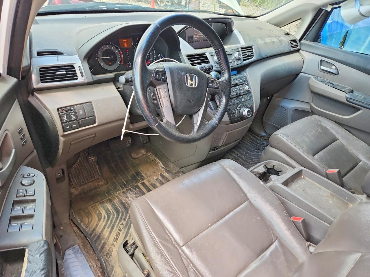 2011 Honda Odyssey Touring Белый vin: 5FNRL5H94BB014759