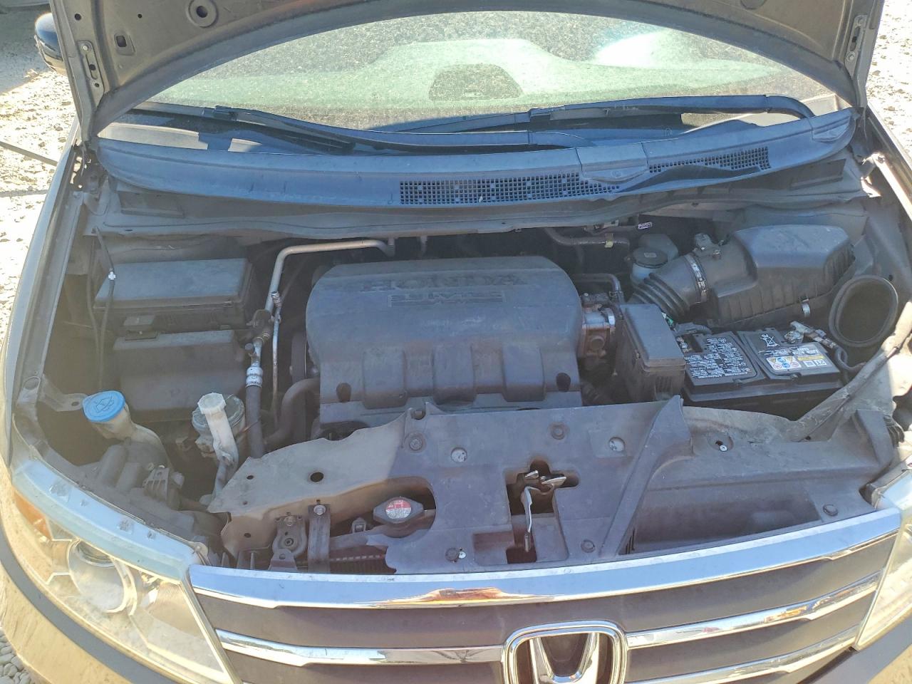 2011 Honda Odyssey Touring Tan vin: 5FNRL5H94BB043761