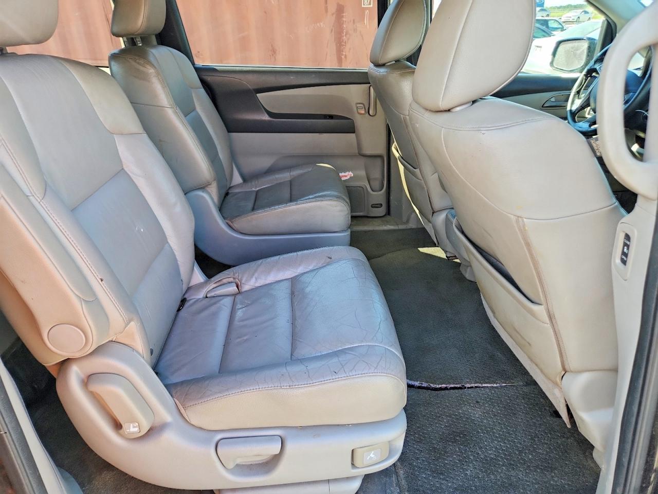 2012 Honda Odyssey Touring Black vin: 5FNRL5H94CB008672