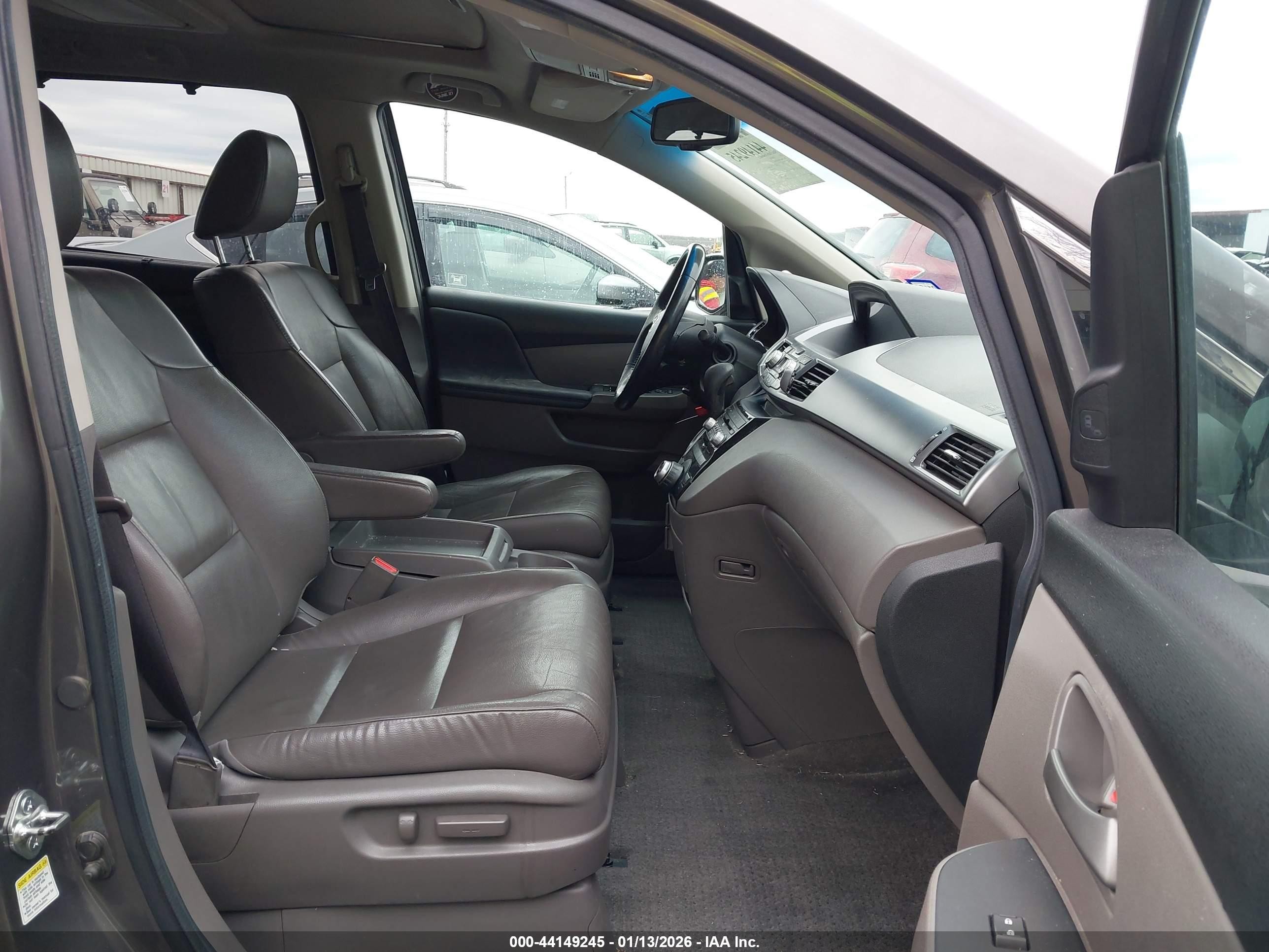 2012 Honda Odyssey Touring/touring Elite Gray vin: 5FNRL5H94CB079533