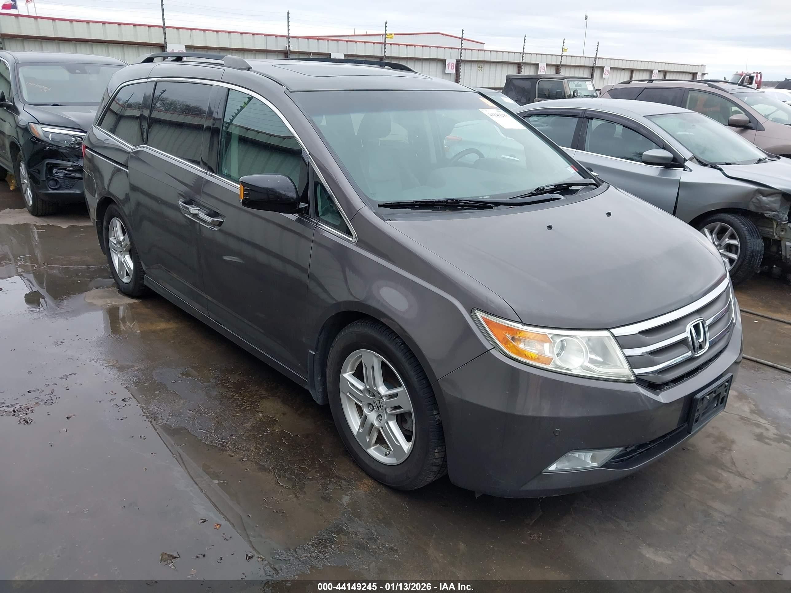 2012 Honda Odyssey Touring/touring Elite Gray vin: 5FNRL5H94CB079533