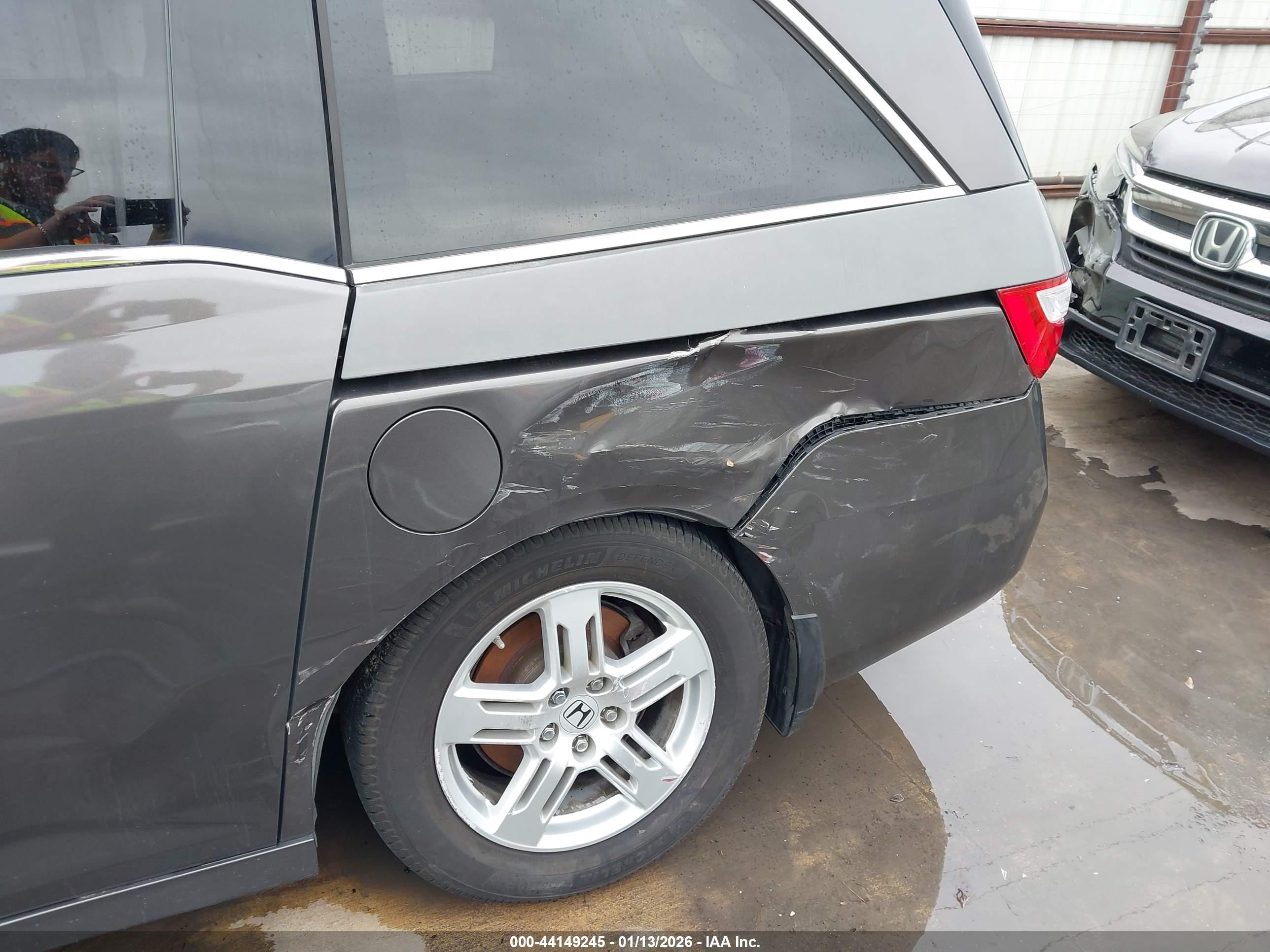 2012 Honda Odyssey Touring/touring Elite Gray vin: 5FNRL5H94CB079533