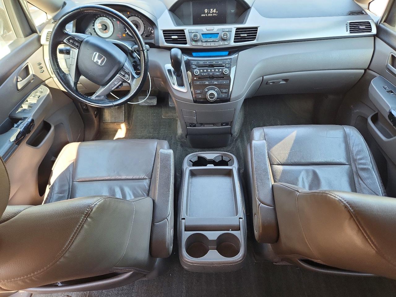 2012 Honda Odyssey Touring Gray vin: 5FNRL5H94CB133350