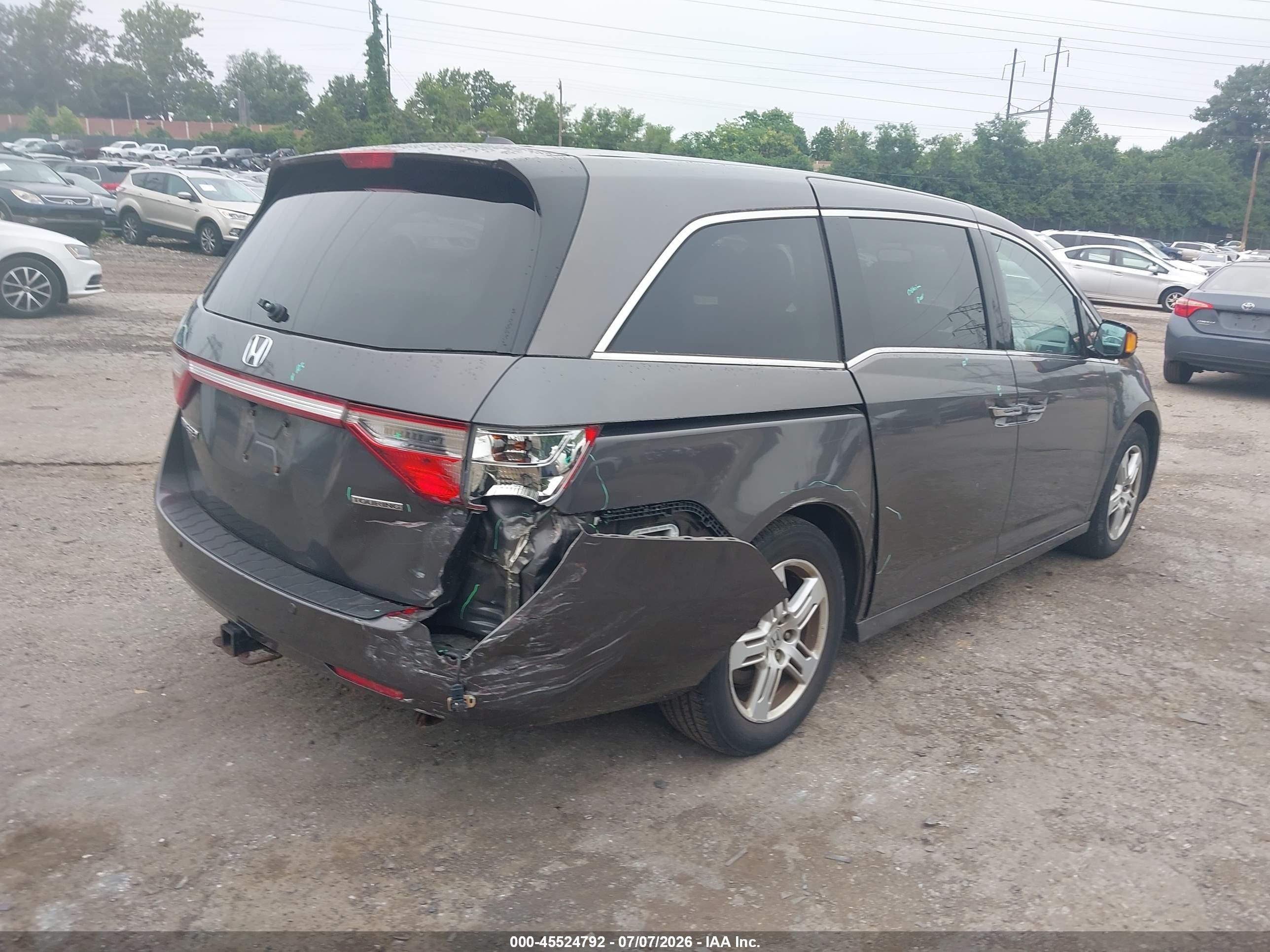 2013 Honda Odyssey Touring/touring Elite Gray vin: 5FNRL5H94DB004333