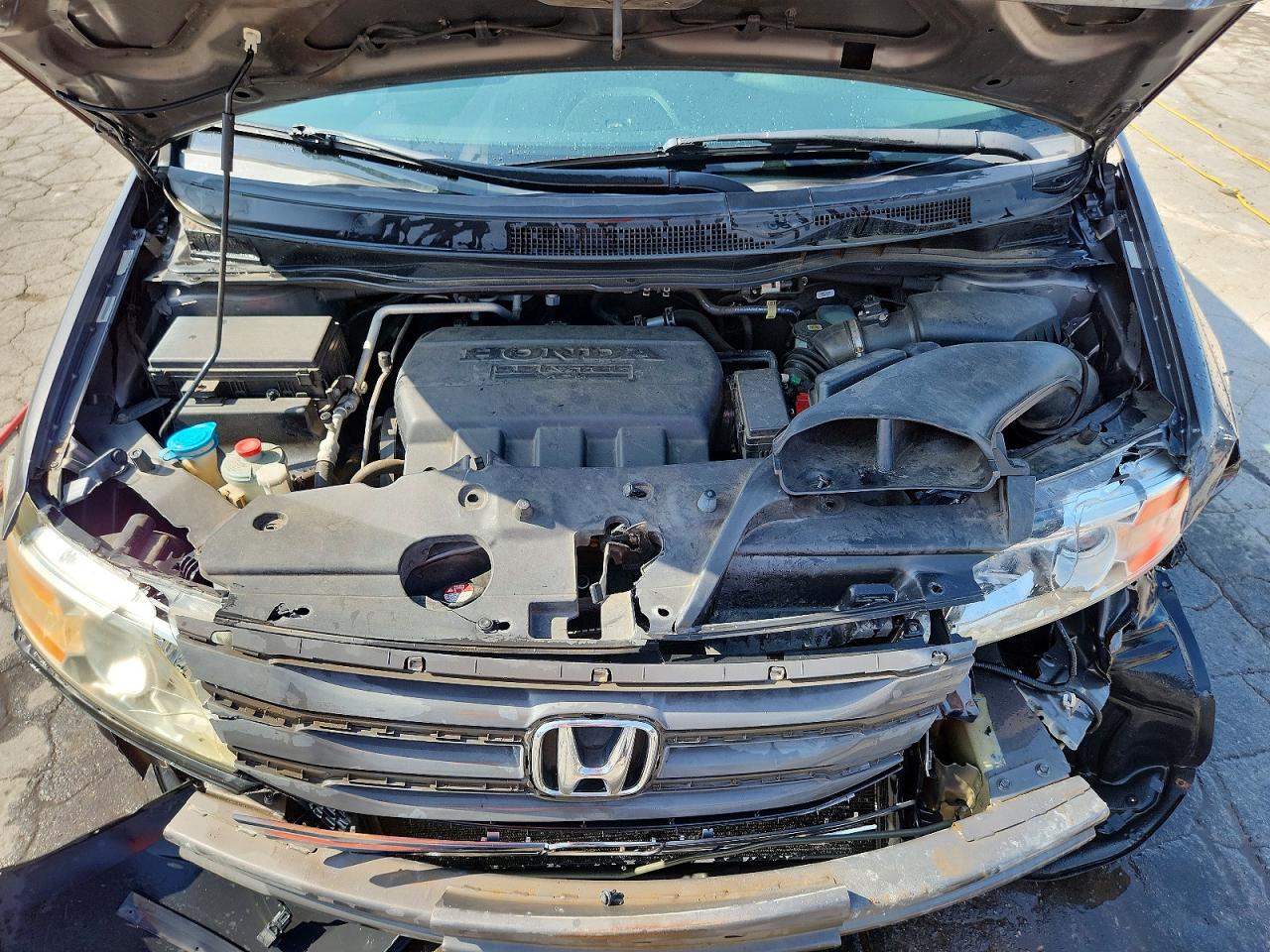2013 Honda Odyssey Touring Gray vin: 5FNRL5H94DB008270