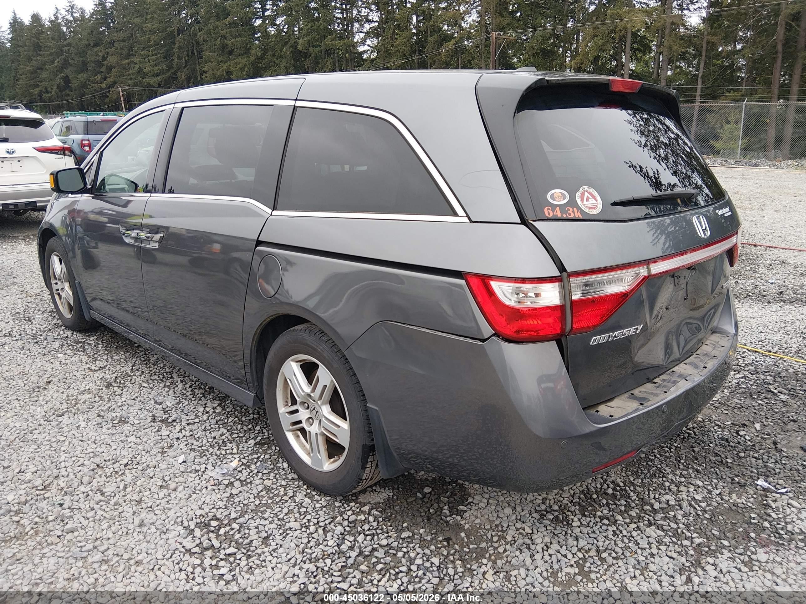 2013 Honda Odyssey Touring/touring Elite Gray vin: 5FNRL5H94DB041656