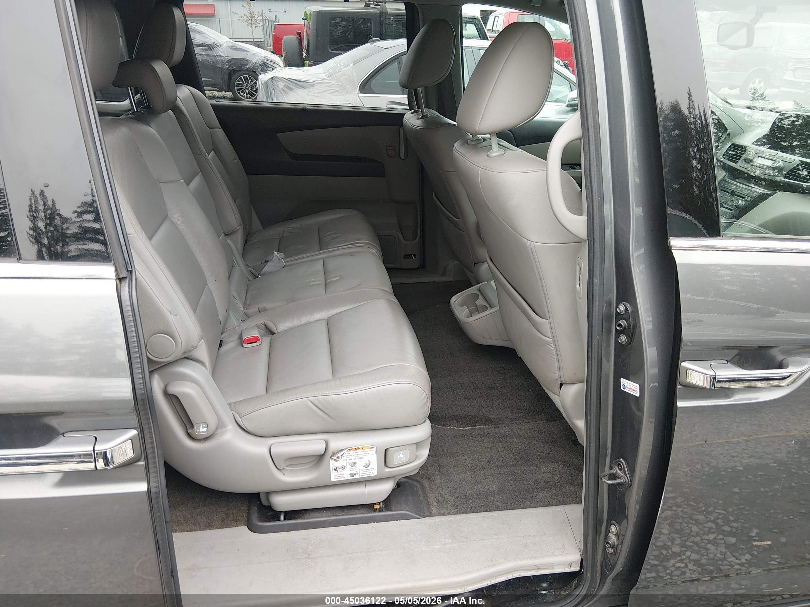 2013 Honda Odyssey Touring/touring Elite Gray vin: 5FNRL5H94DB041656
