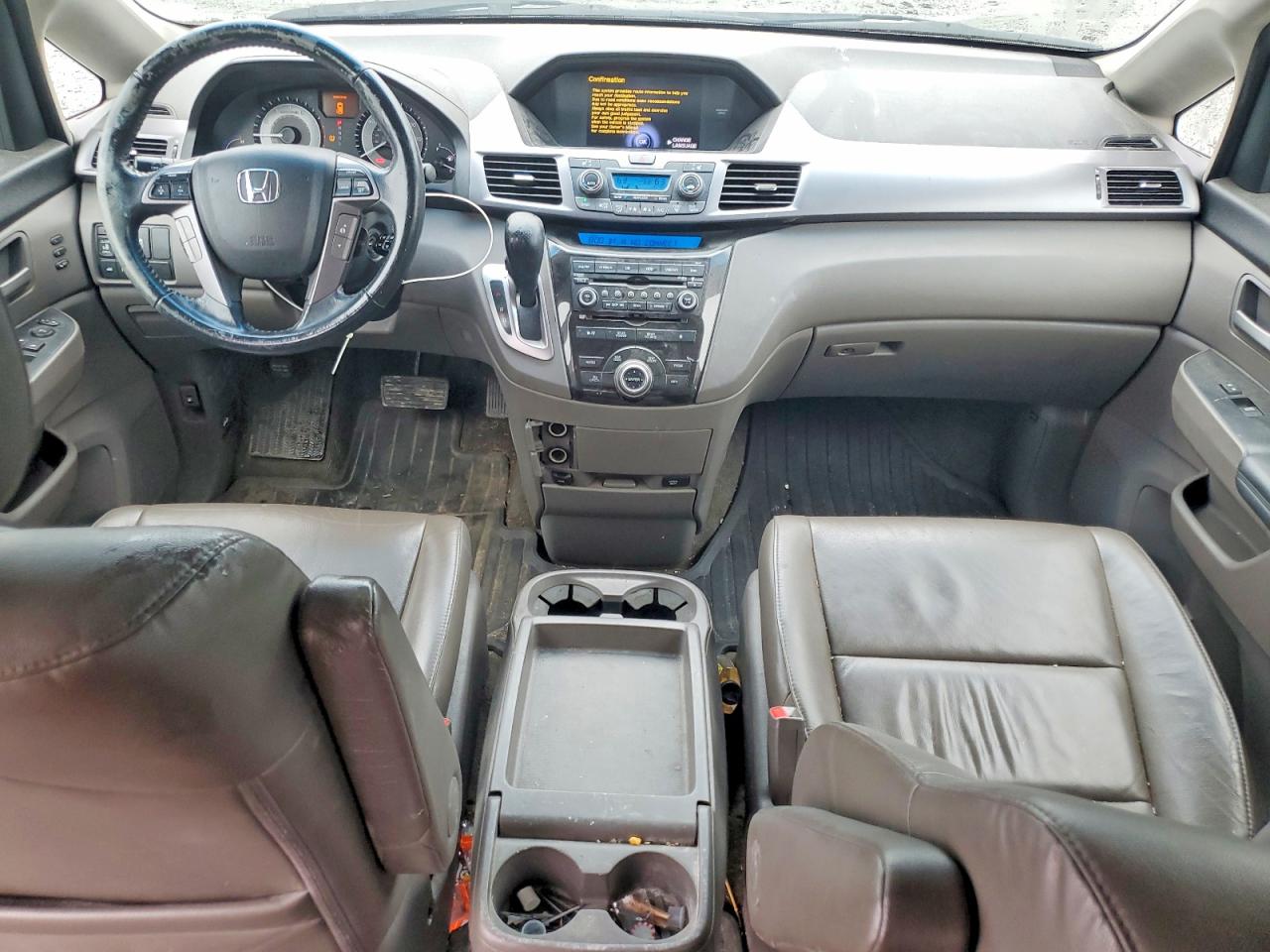 2013 Honda Odyssey Touring Silver vin: 5FNRL5H94DB065441
