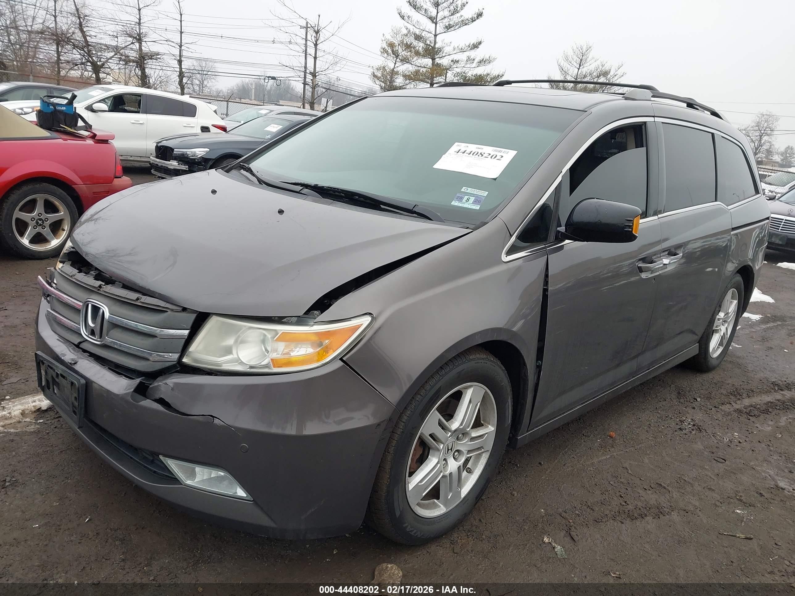 2013 Honda Odyssey Touring/touring Elite Серый vin: 5FNRL5H94DB071398