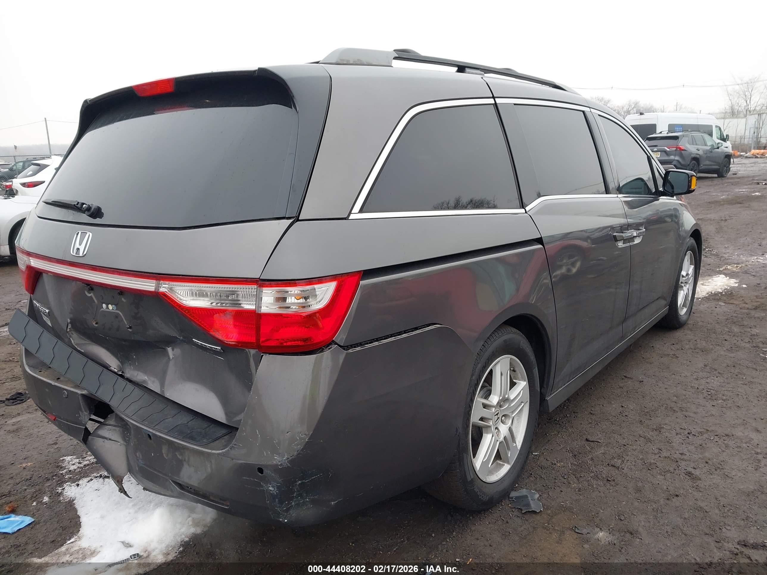 2013 Honda Odyssey Touring/touring Elite Серый vin: 5FNRL5H94DB071398