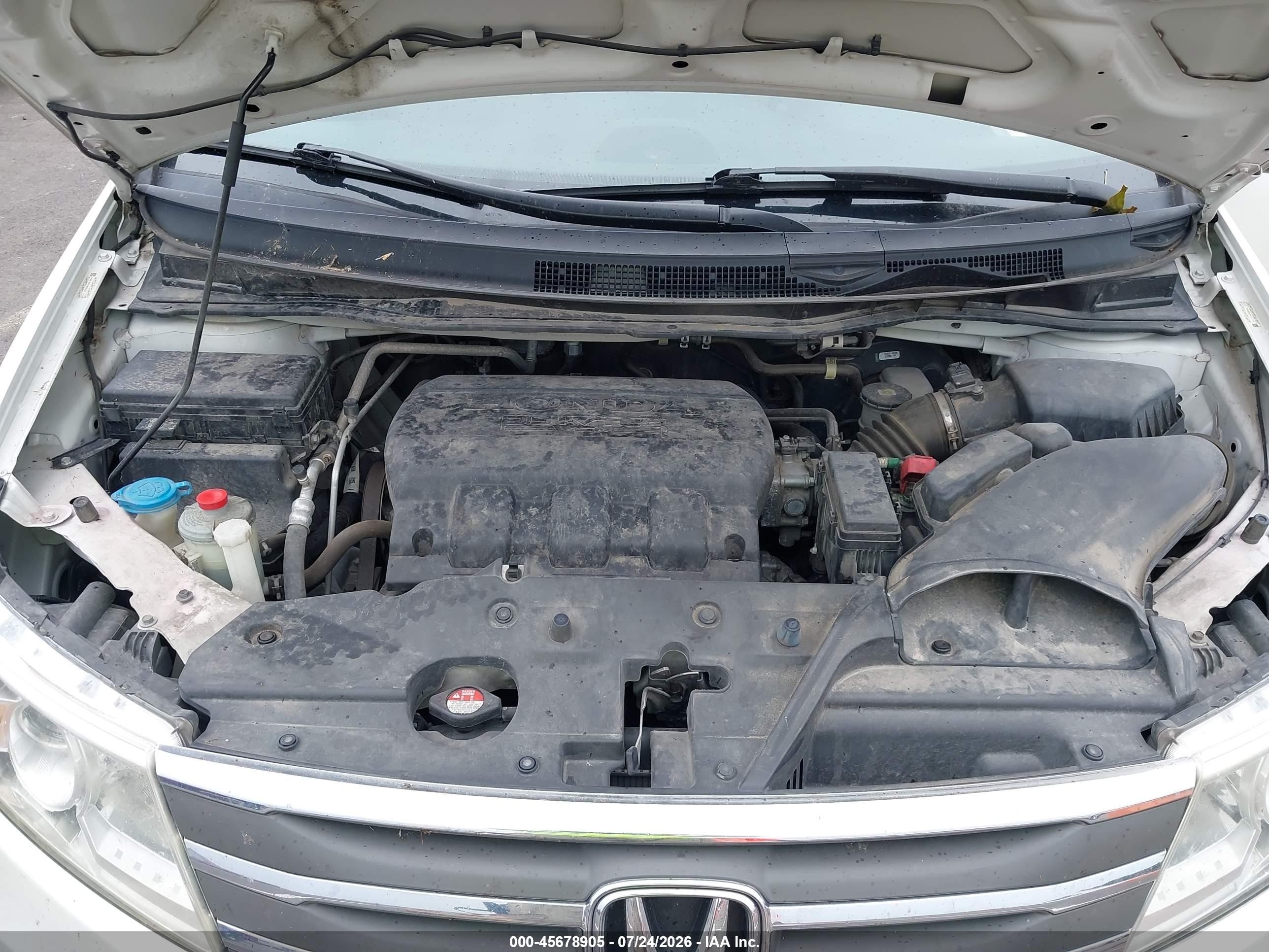 2013 Honda Odyssey Touring/touring Elite White vin: 5FNRL5H94DB082854