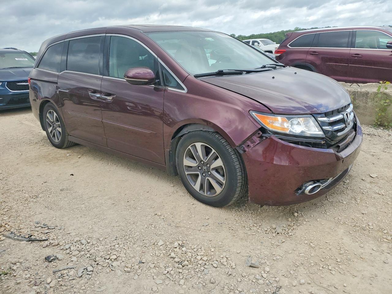 2014 Honda Odyssey Touring Burgundy vin: 5FNRL5H94EB035888