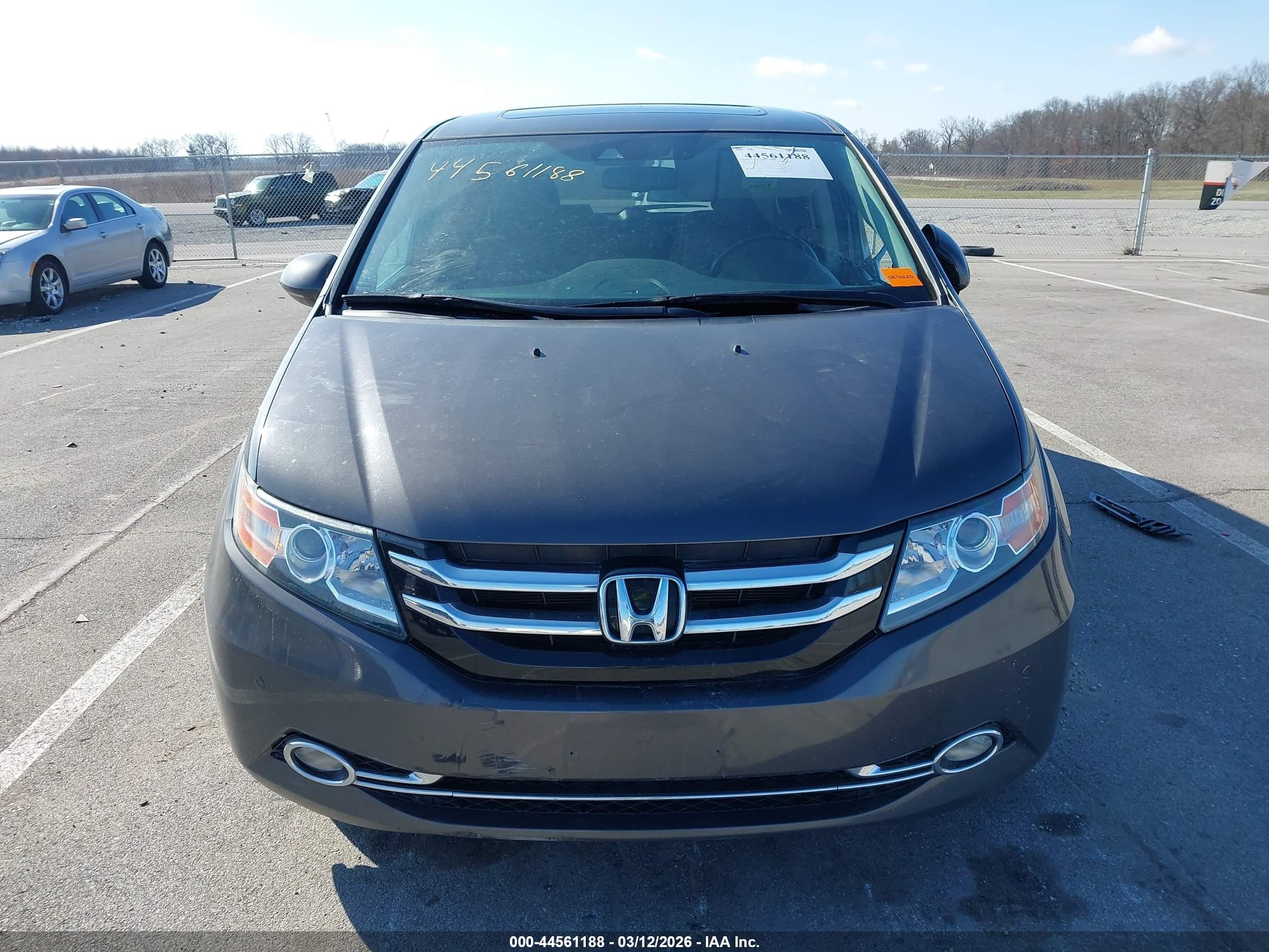 2014 Honda Odyssey Touring/touring Elite Gray vin: 5FNRL5H94EB038306