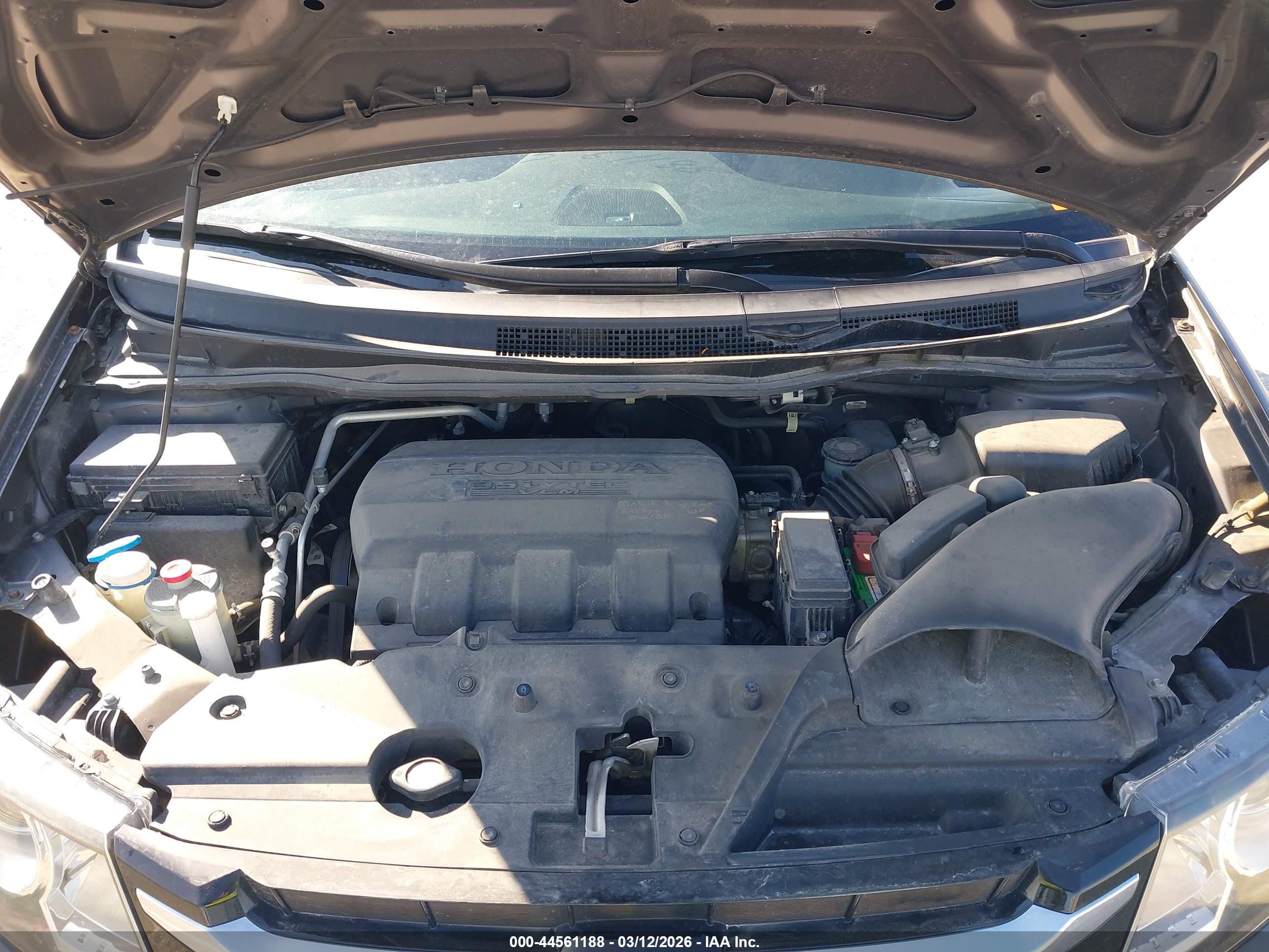 2014 Honda Odyssey Touring/touring Elite Gray vin: 5FNRL5H94EB038306