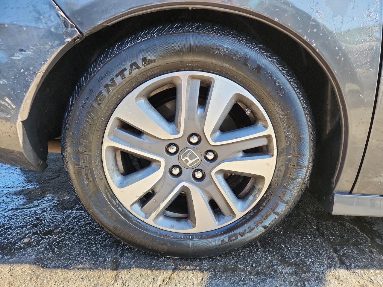 2014 Honda Odyssey Touring Gray vin: 5FNRL5H94EB093239 Damage: Right Qtr Panel, Dent(S) W/ Paint Dmg, 1 To 2 Inches