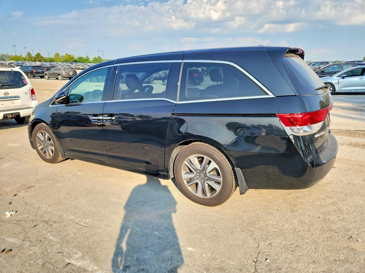 2014 Honda Odyssey Touring Black vin: 5FNRL5H94EB114428