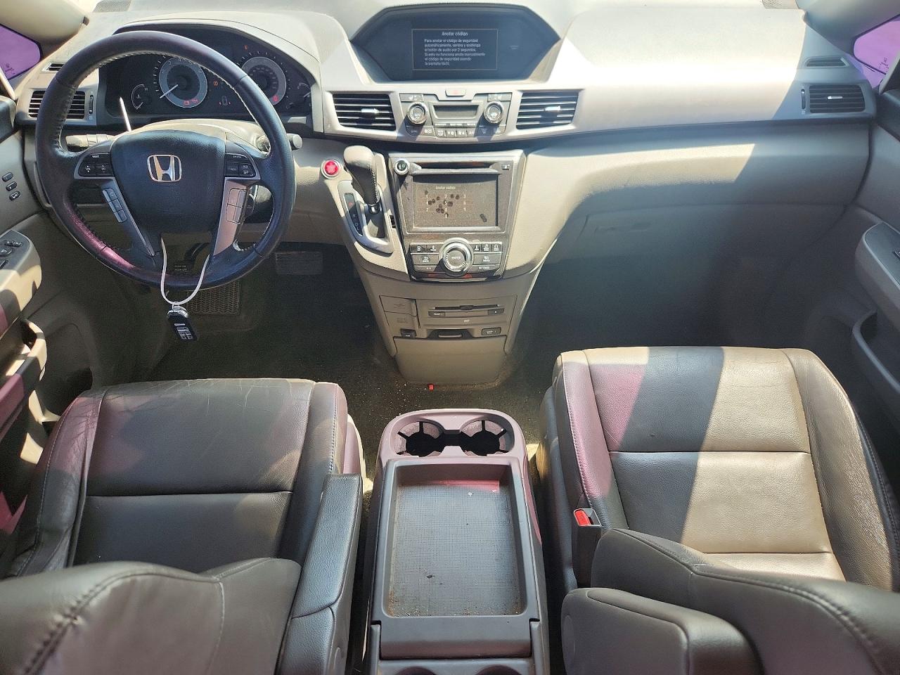 2015 Honda Odyssey Touring Silver vin: 5FNRL5H94FB003833