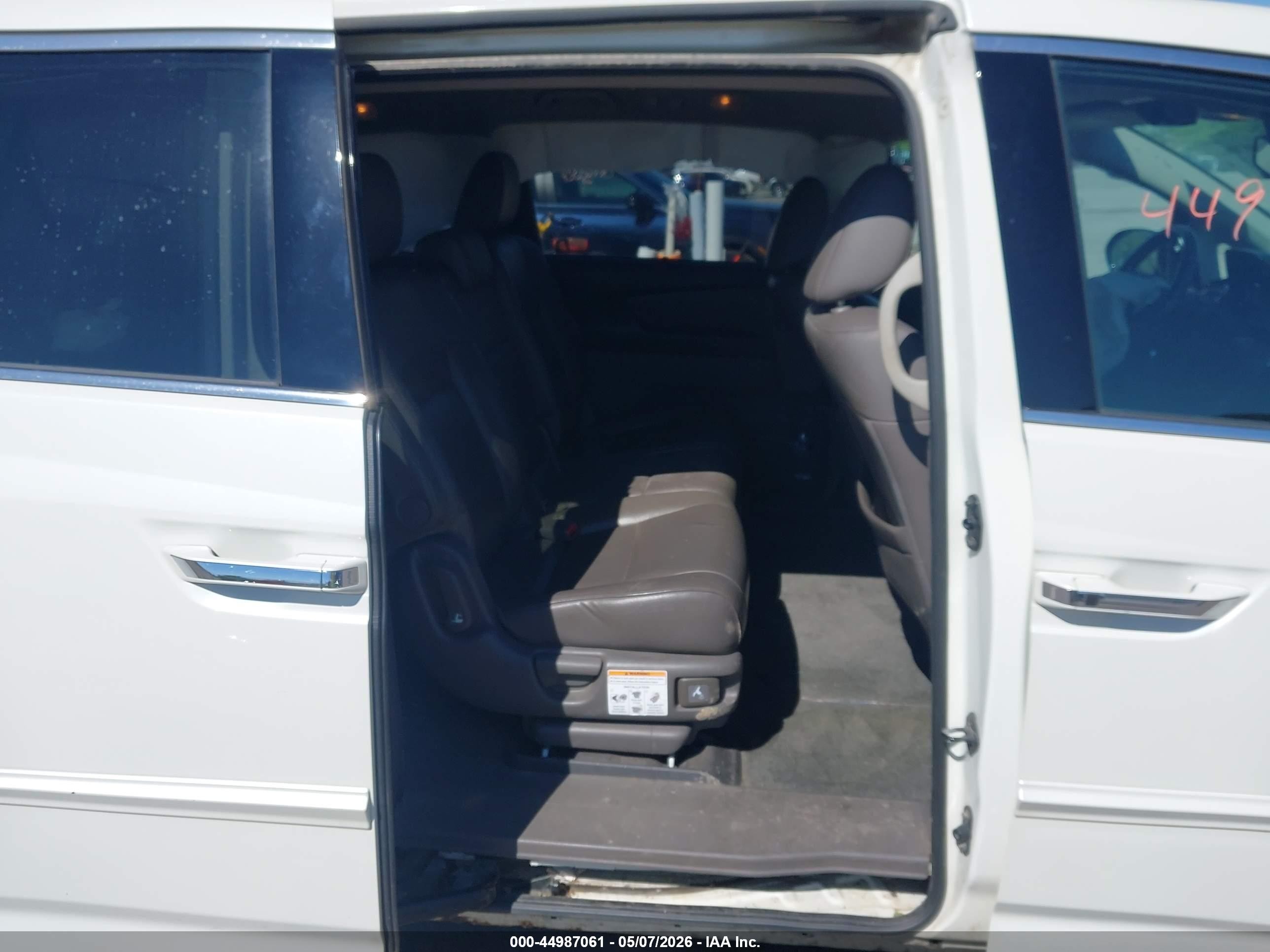 2015 Honda Odyssey Touring/touring Elite White vin: 5FNRL5H94FB035813