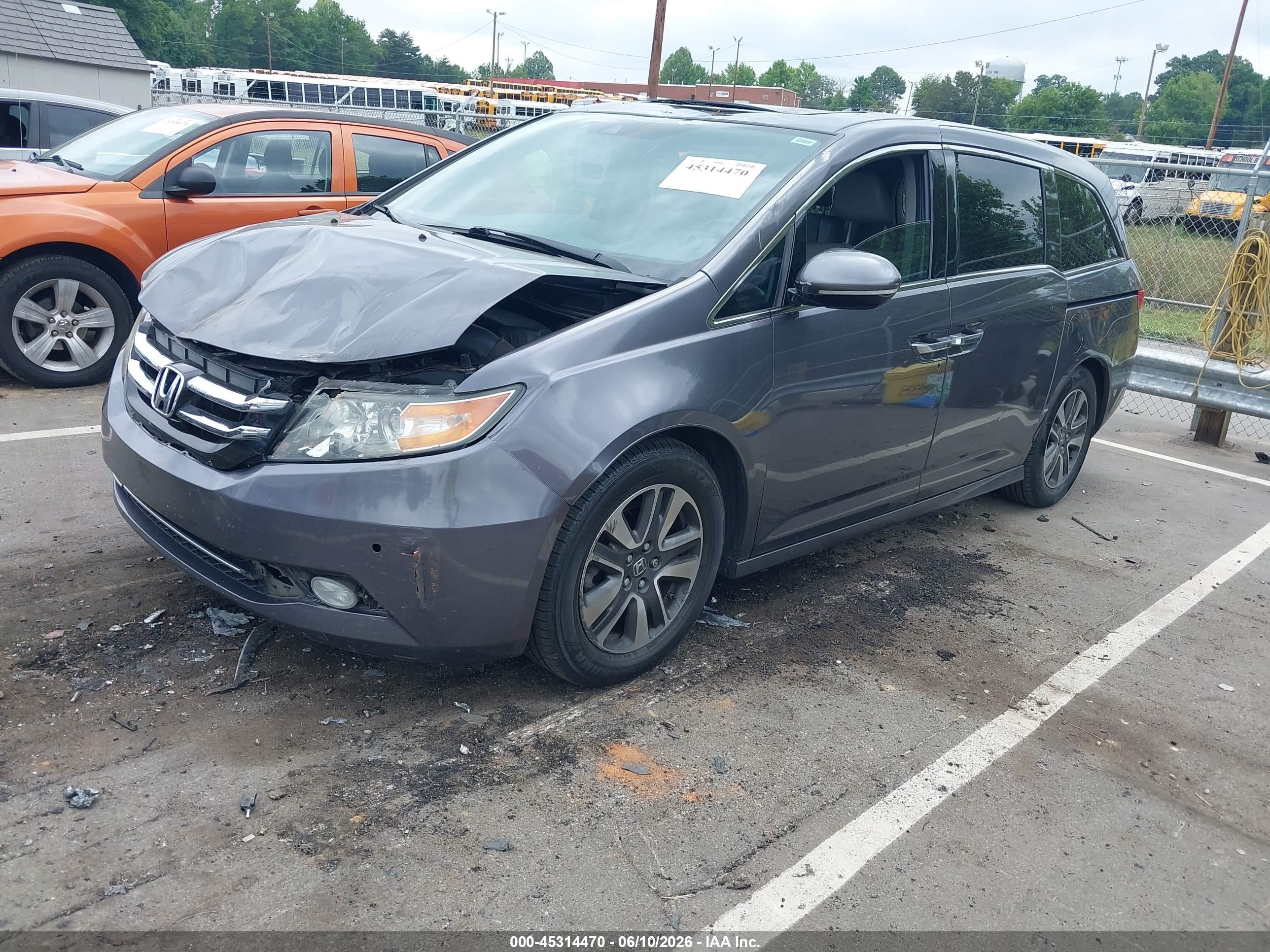 2015 Honda Odyssey Touring/touring Elite Gray vin: 5FNRL5H94FB070173