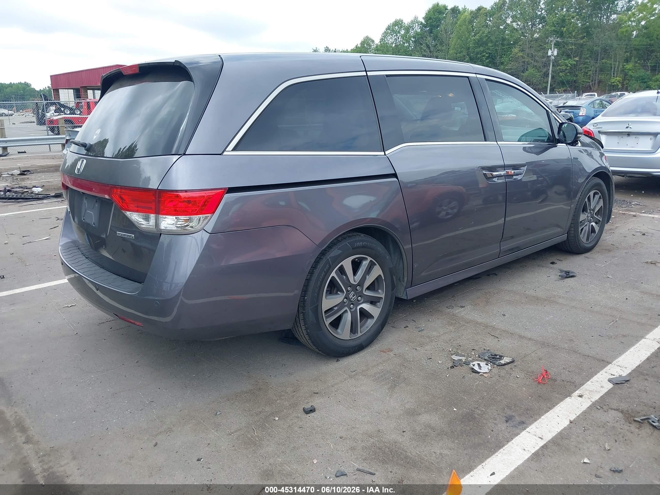2015 Honda Odyssey Touring/touring Elite Gray vin: 5FNRL5H94FB070173