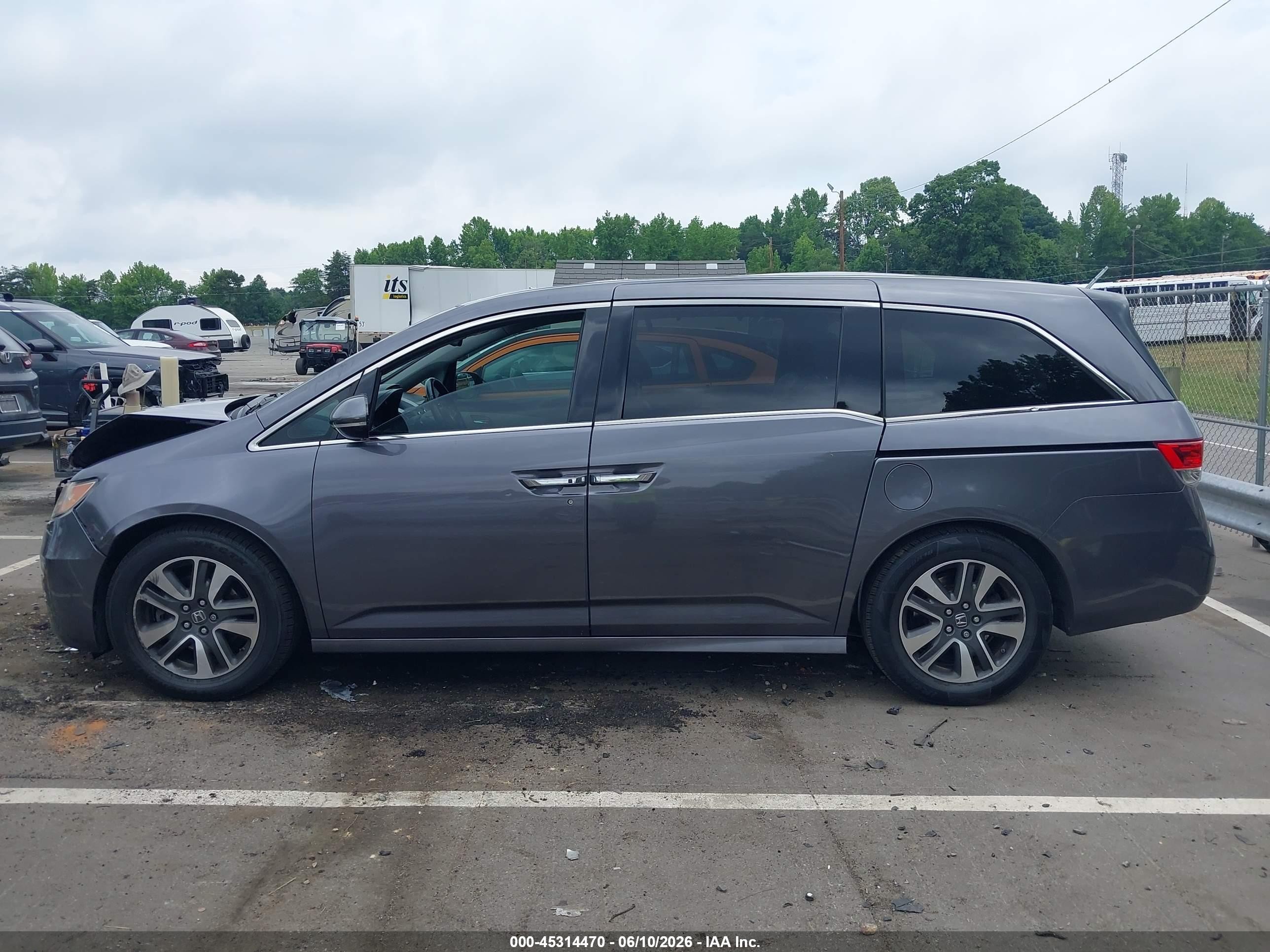 2015 Honda Odyssey Touring/touring Elite Gray vin: 5FNRL5H94FB070173