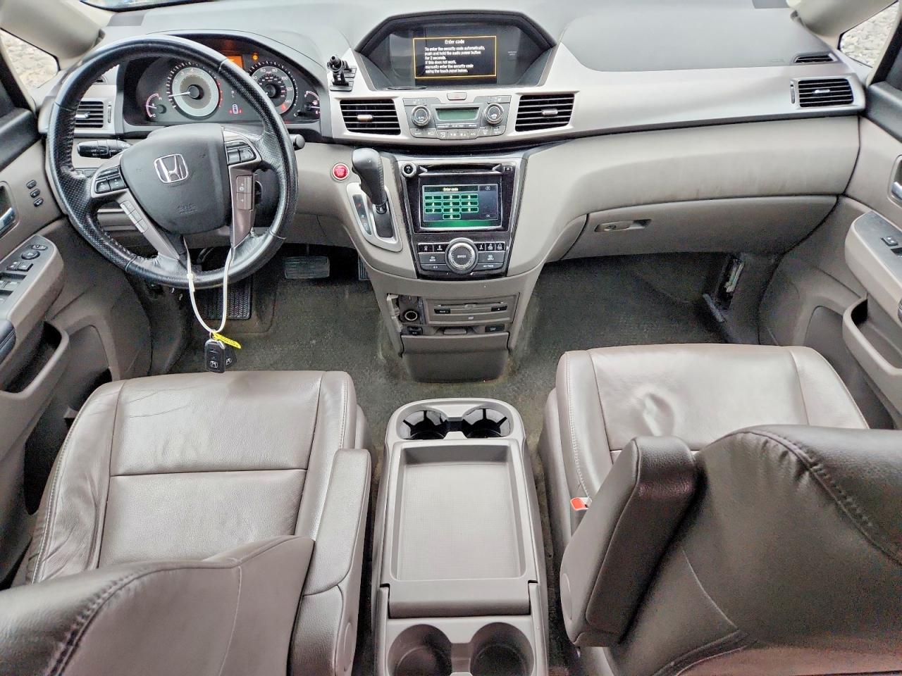 2015 Honda Odyssey Touring Black vin: 5FNRL5H94FB109408