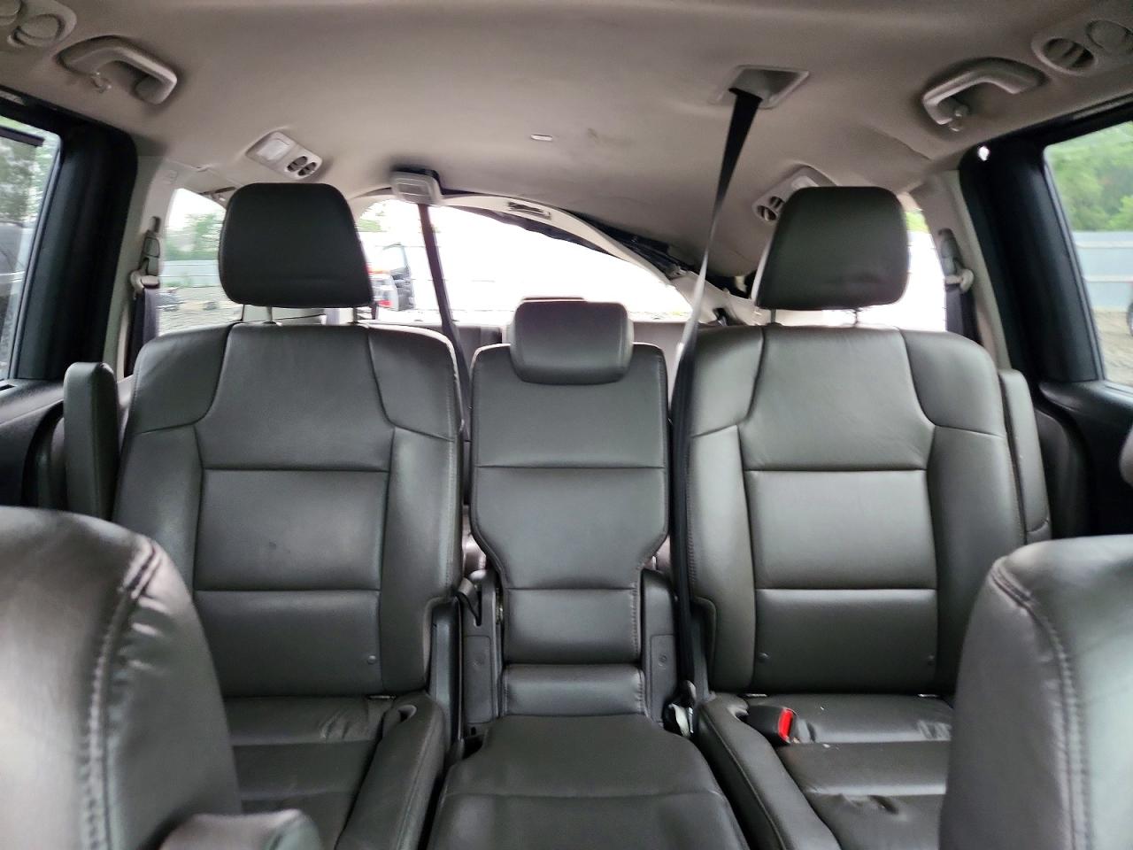 2015 Honda Odyssey Touring Black vin: 5FNRL5H94FB109408