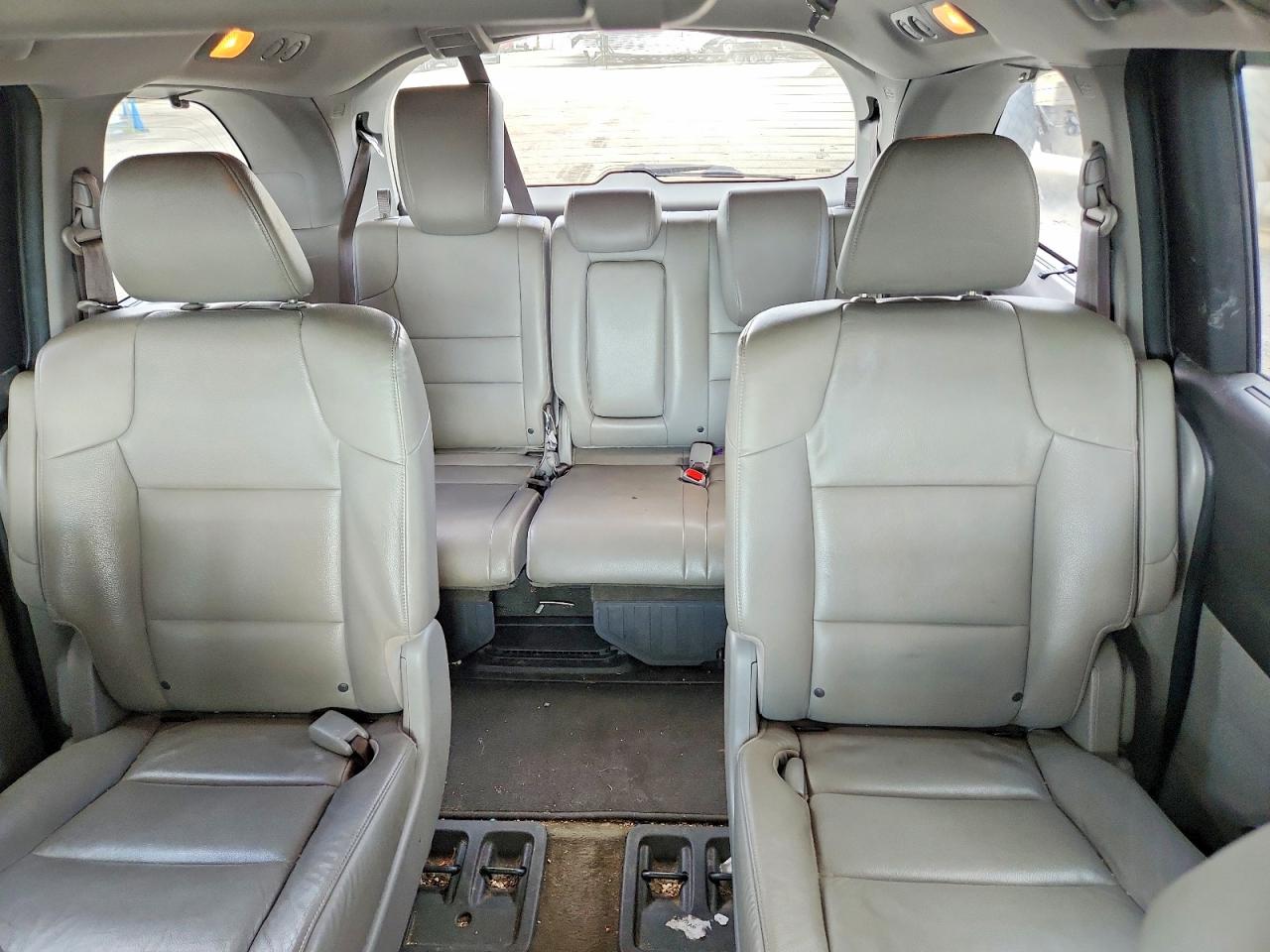 2015 Honda Odyssey Touring Gray vin: 5FNRL5H94FB115564