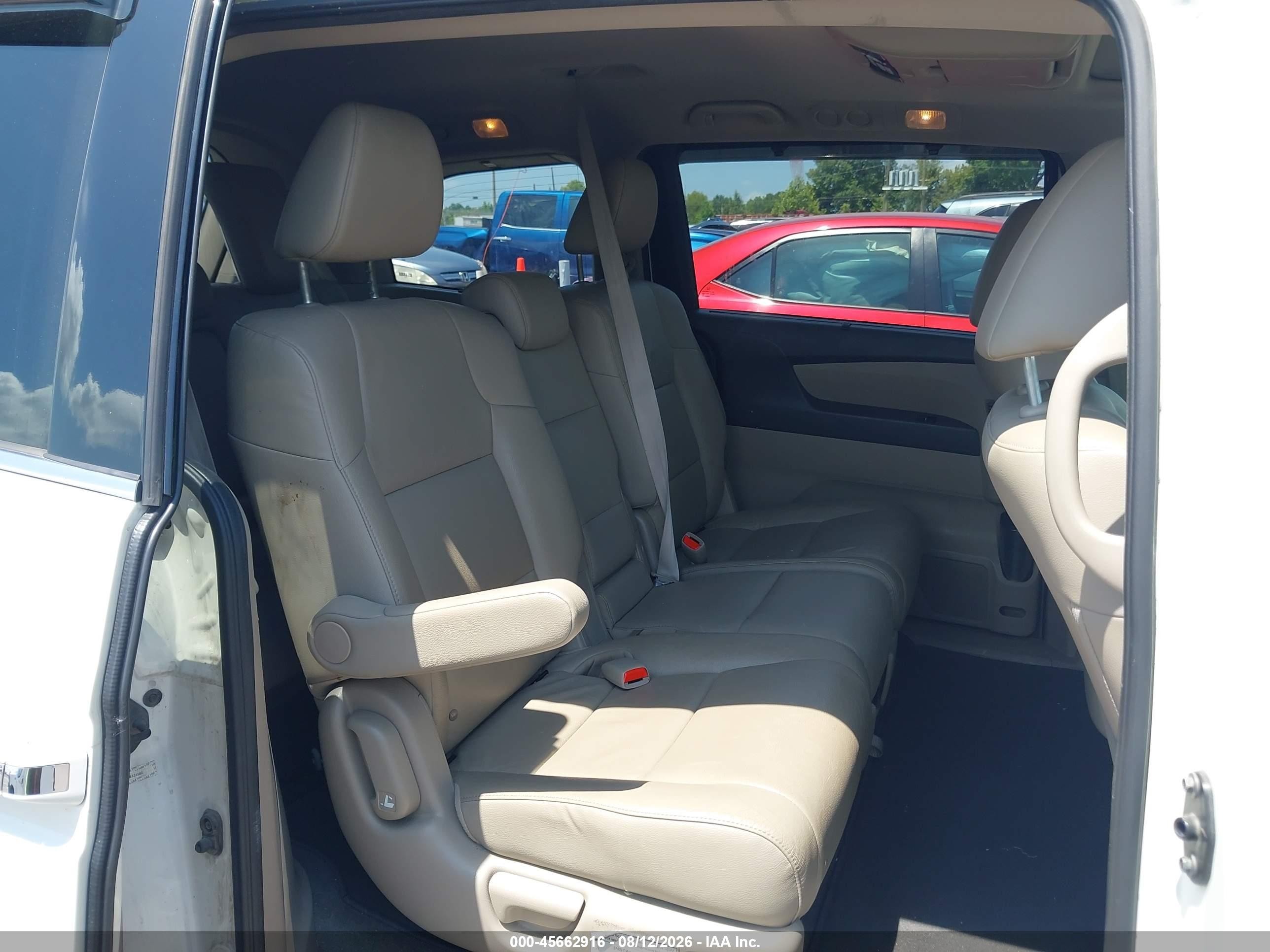 2015 Honda Odyssey Touring/touring Elite White vin: 5FNRL5H94FB131862
