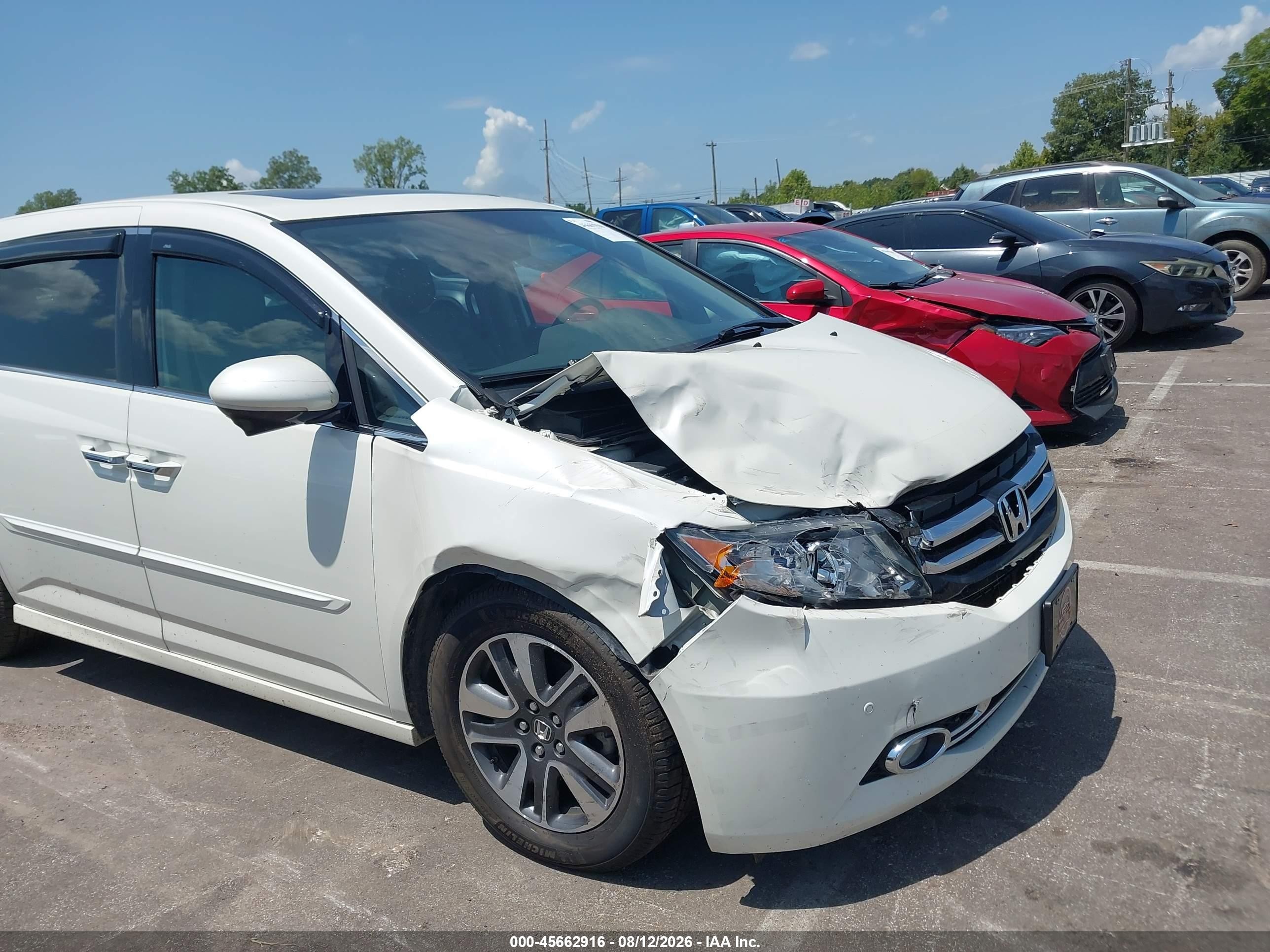 2015 Honda Odyssey Touring/touring Elite White vin: 5FNRL5H94FB131862