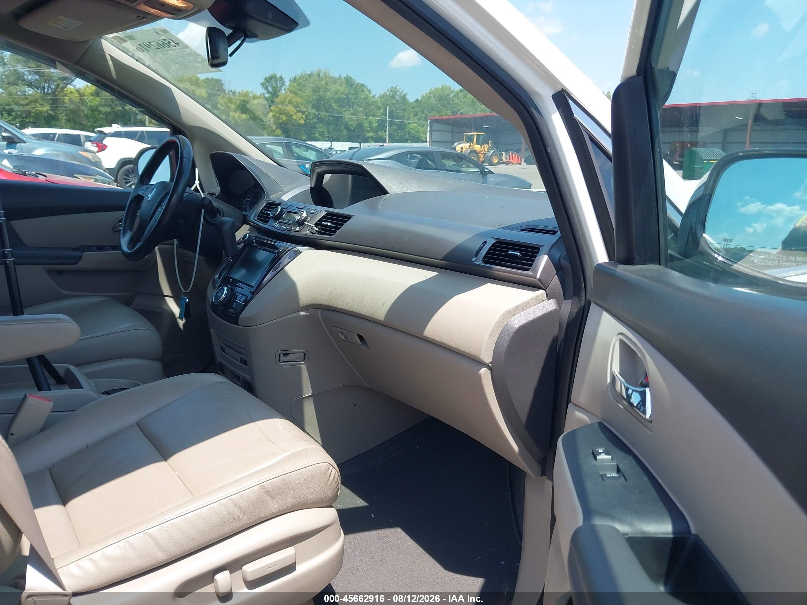 2015 Honda Odyssey Touring/touring Elite White vin: 5FNRL5H94FB131862