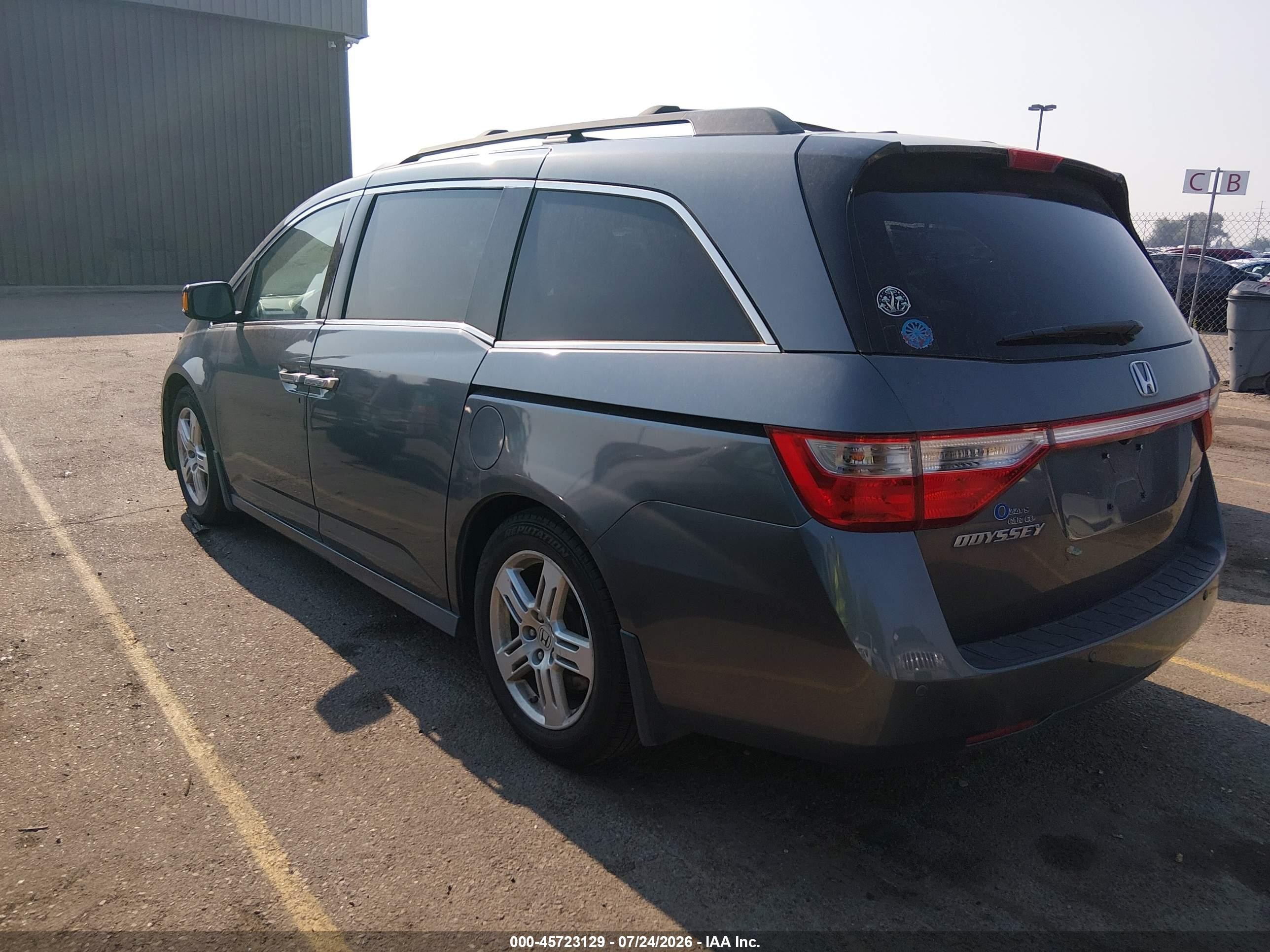 2011 Honda Odyssey Touring/touring Elite Gray vin: 5FNRL5H95BB036317