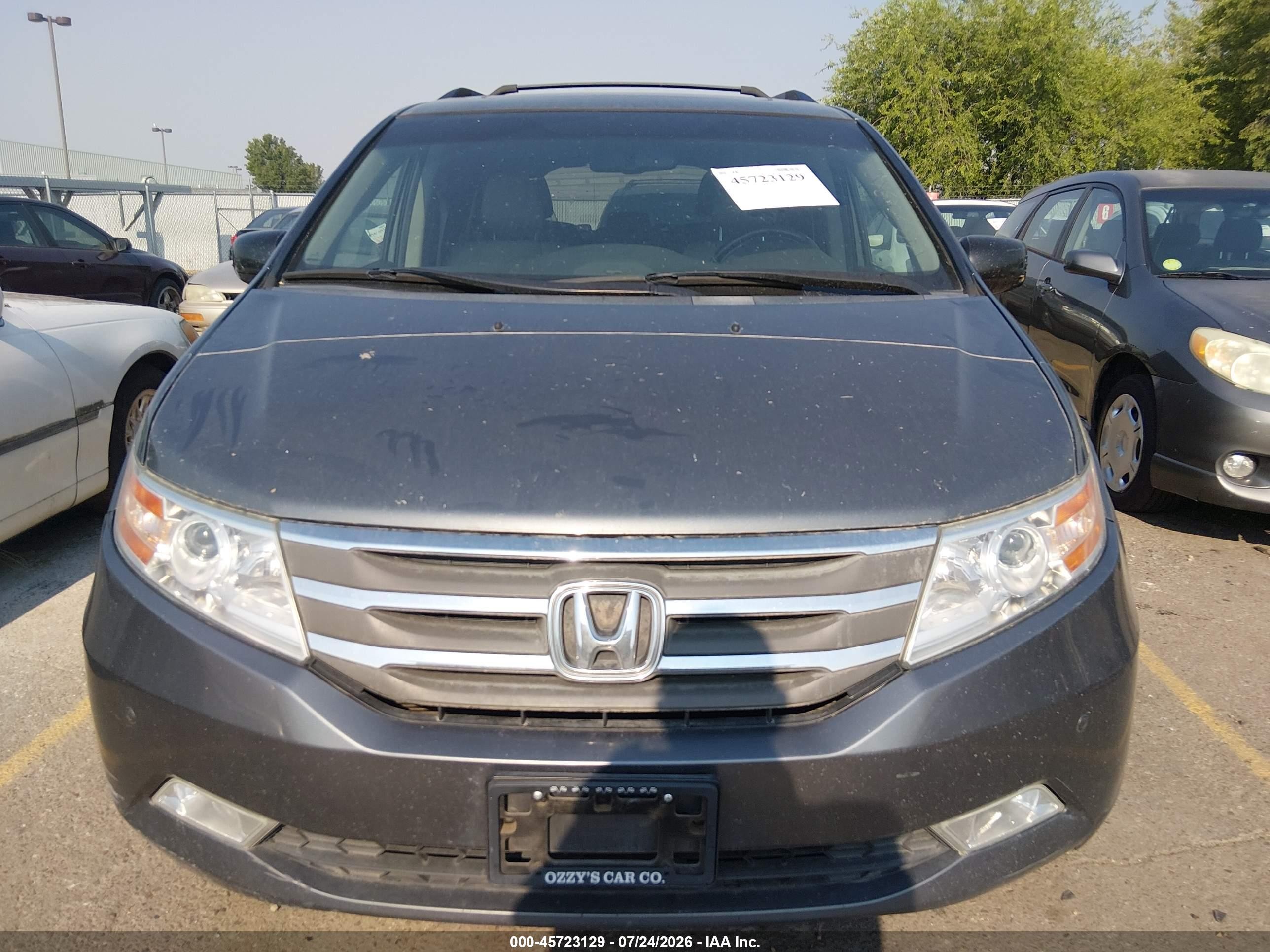 2011 Honda Odyssey Touring/touring Elite Gray vin: 5FNRL5H95BB036317