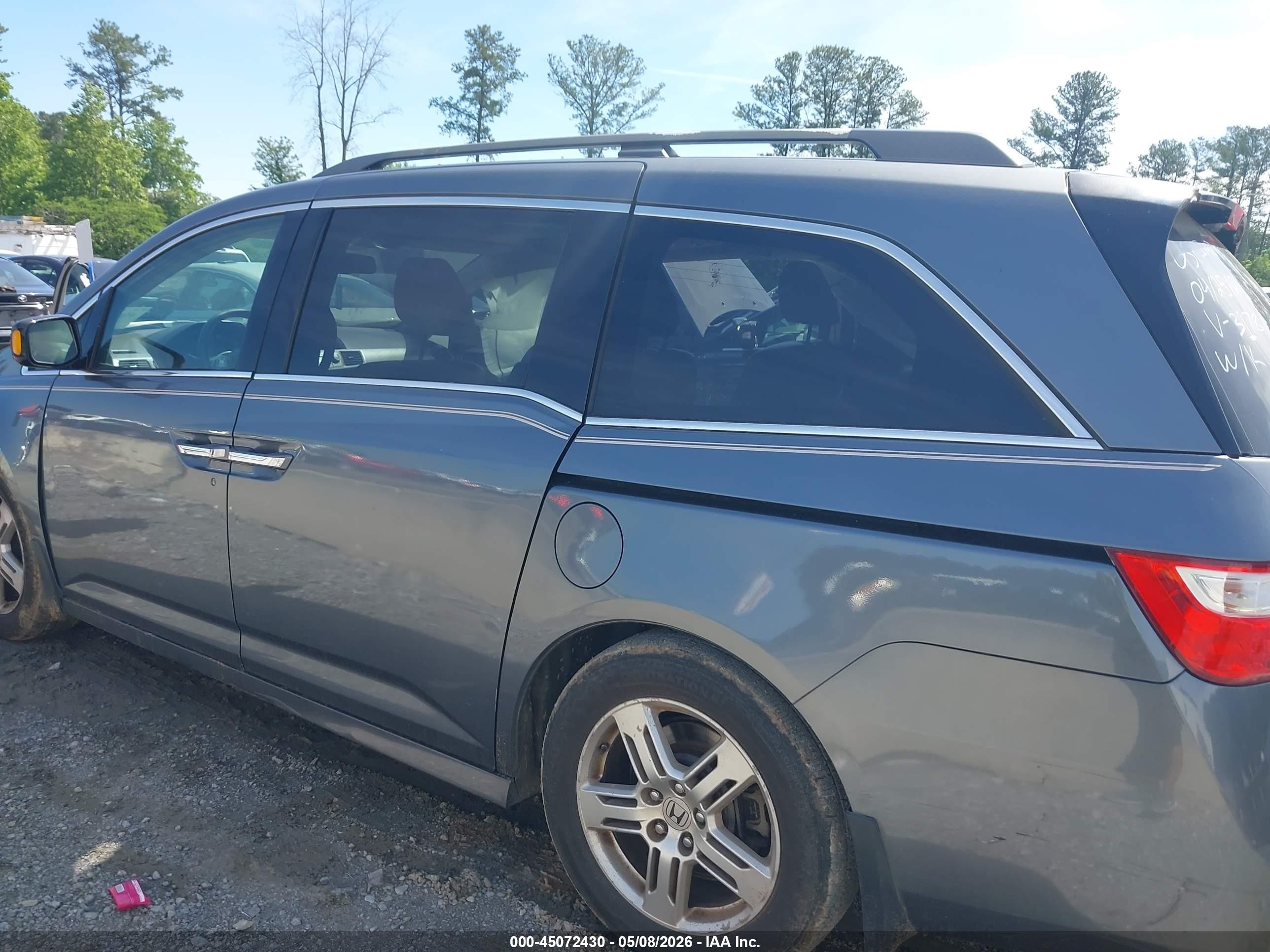 2011 Honda Odyssey Touring/touring Elite Gray vin: 5FNRL5H95BB093178