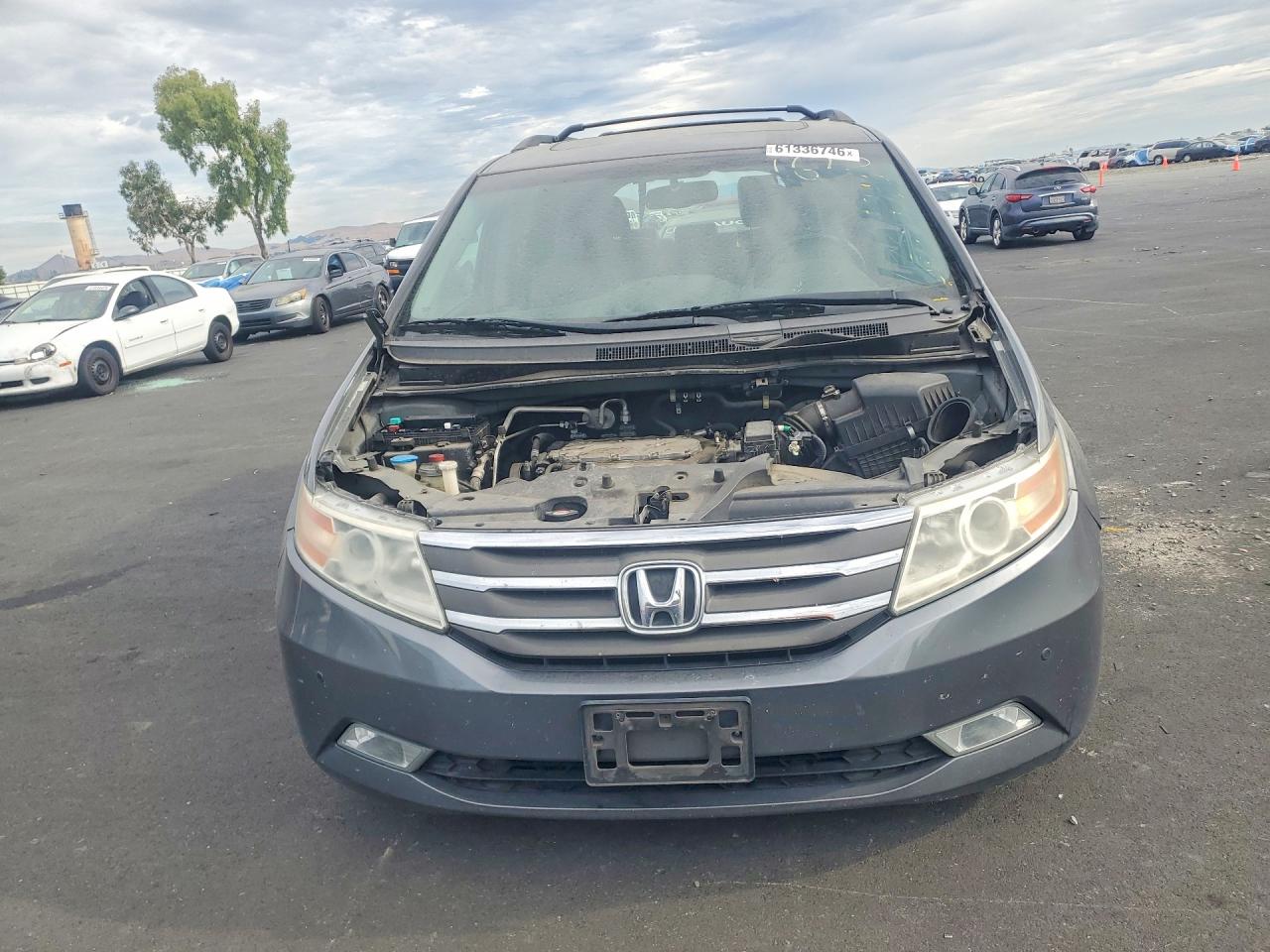 2012 Honda Odyssey Touring Gray vin: 5FNRL5H95CB021625