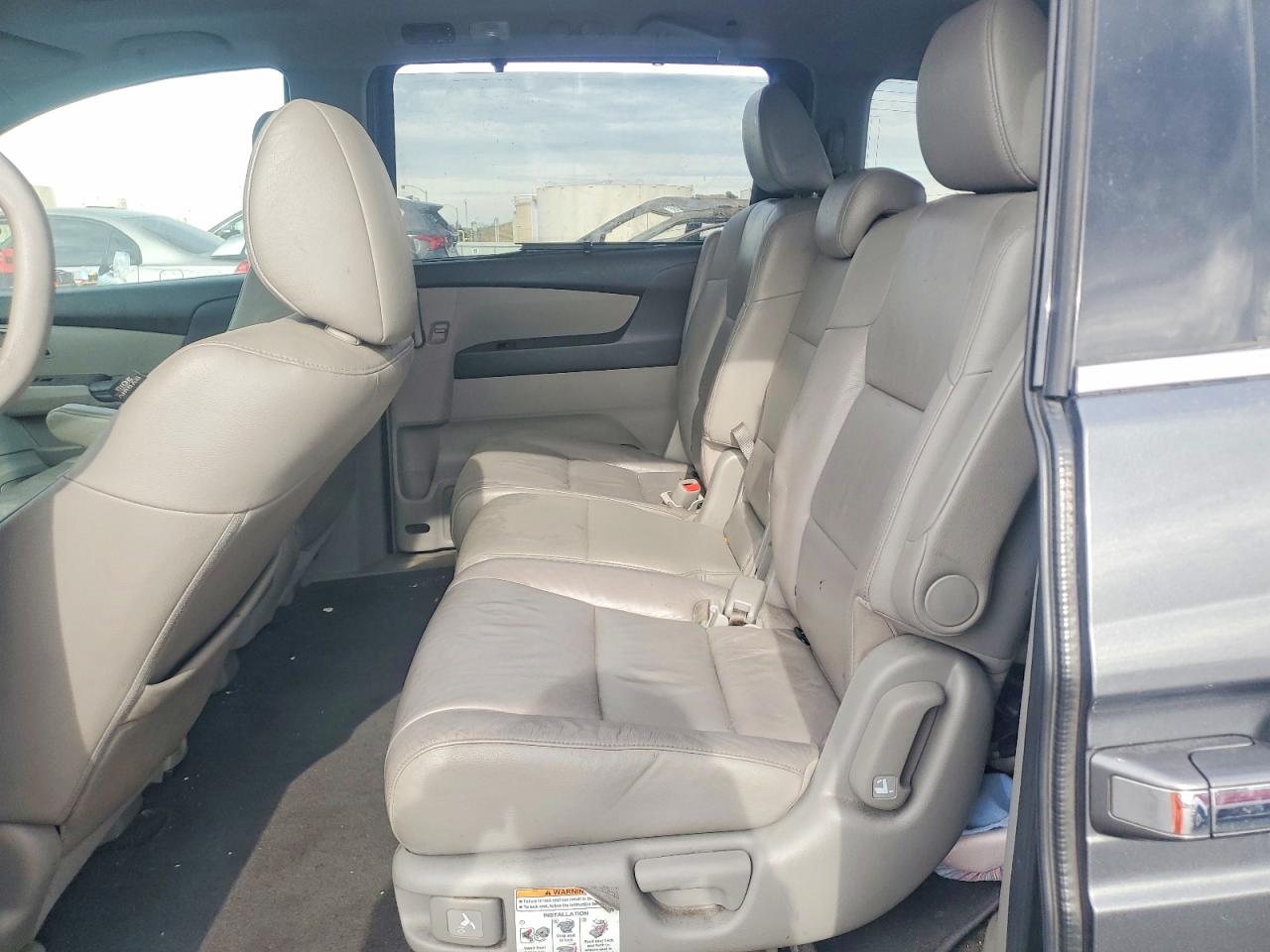 2012 Honda Odyssey Touring Gray vin: 5FNRL5H95CB021625