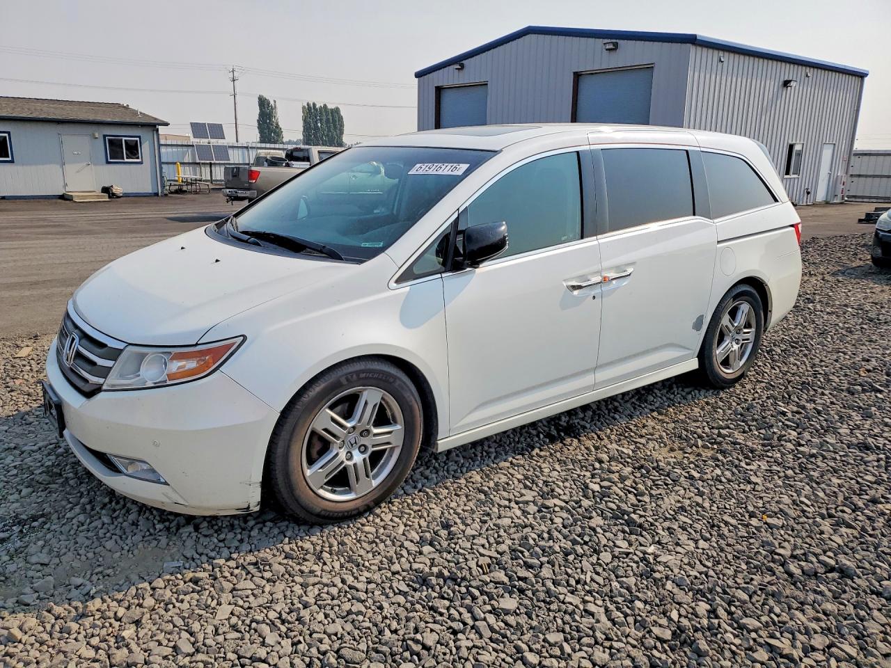 2012 Honda Odyssey Touring White vin: 5FNRL5H95CB090315