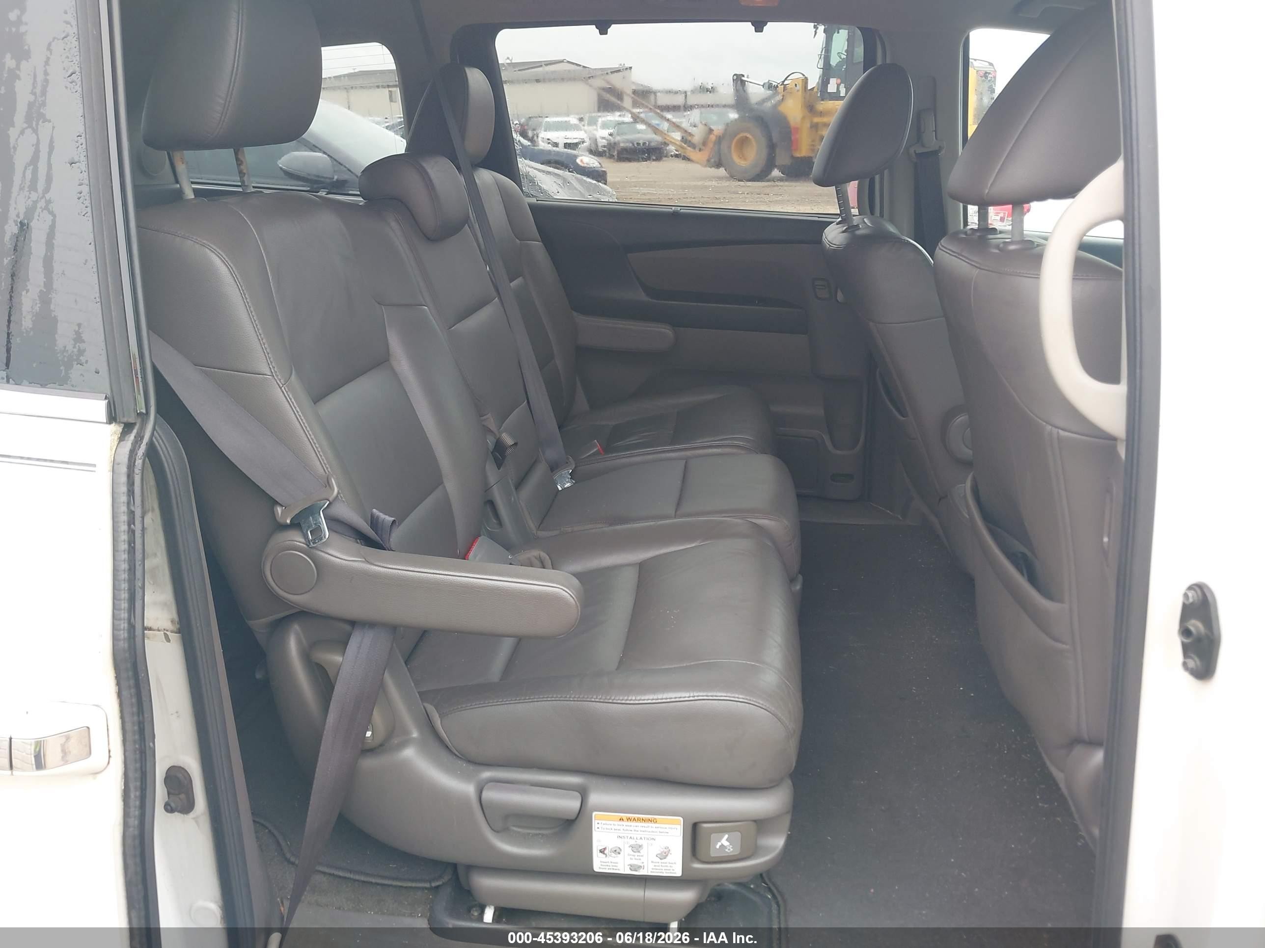 2012 Honda Odyssey Touring/touring Elite White vin: 5FNRL5H95CB118923