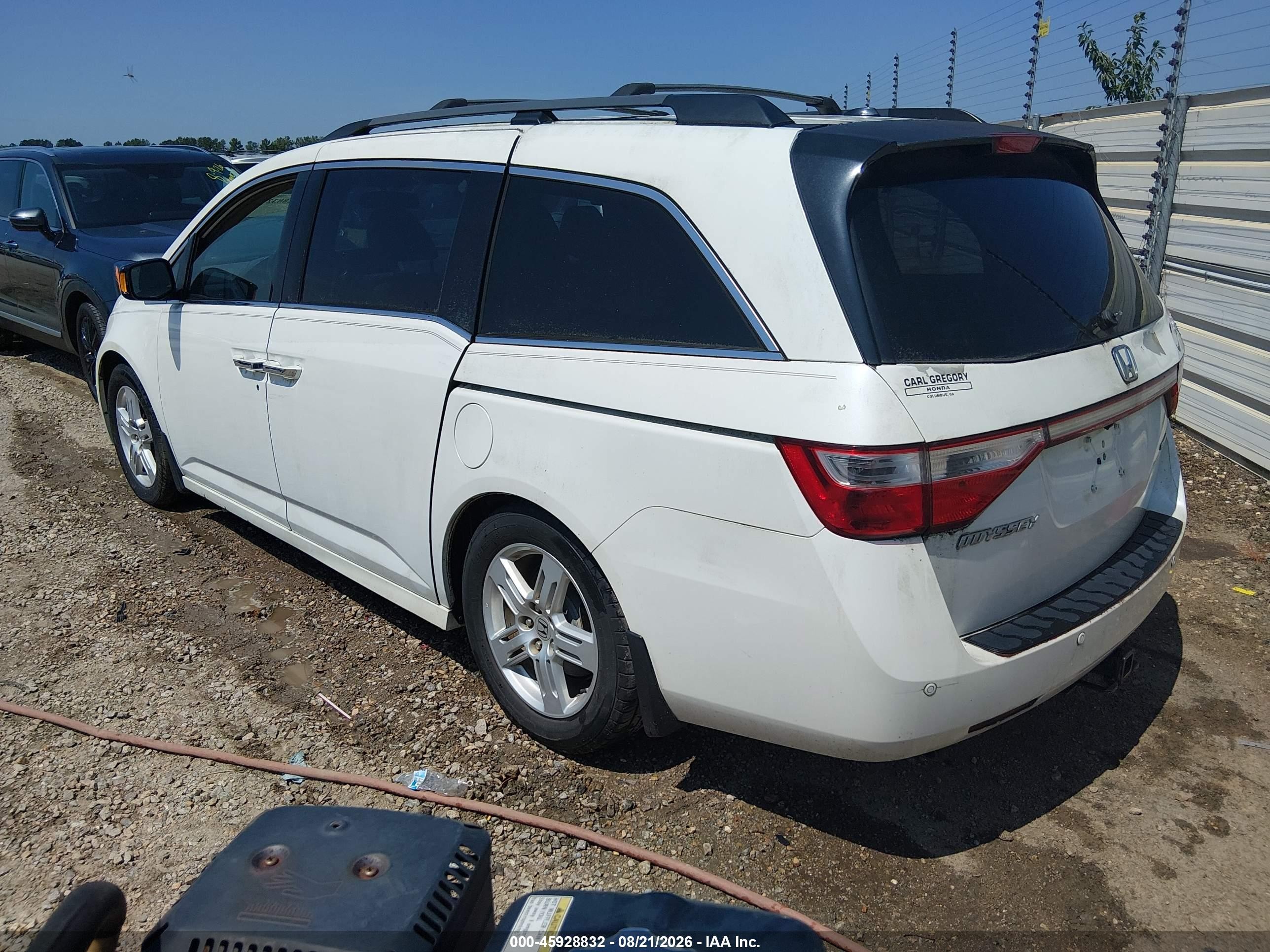 2012 Honda Odyssey Touring/touring Elite White vin: 5FNRL5H95CB146737